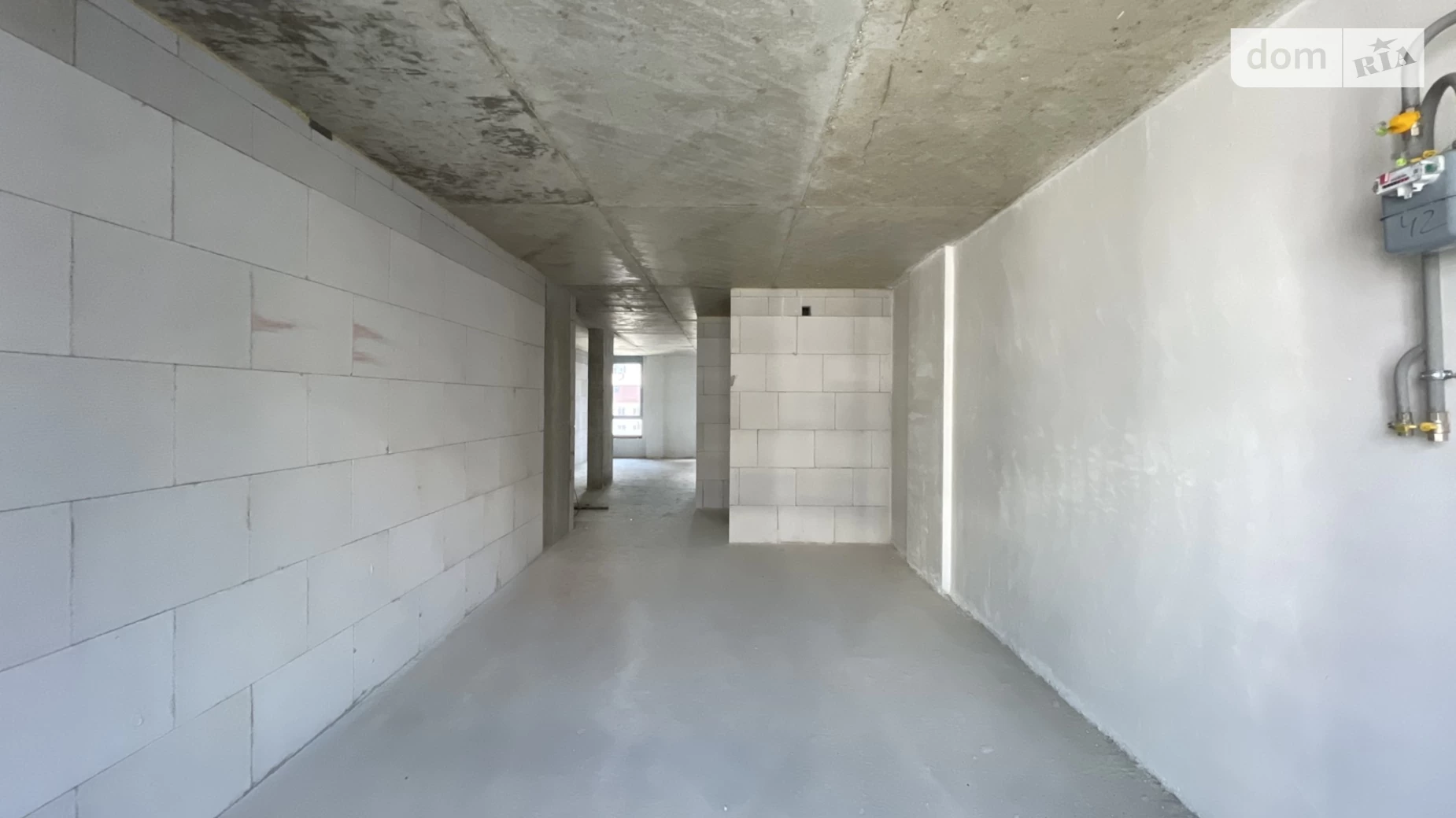 Продается 3-комнатная квартира 66 кв. м в Ивано-Франковске, ул. Юліана Пелеша(Крайковского), 3 корпус 10 - фото 2