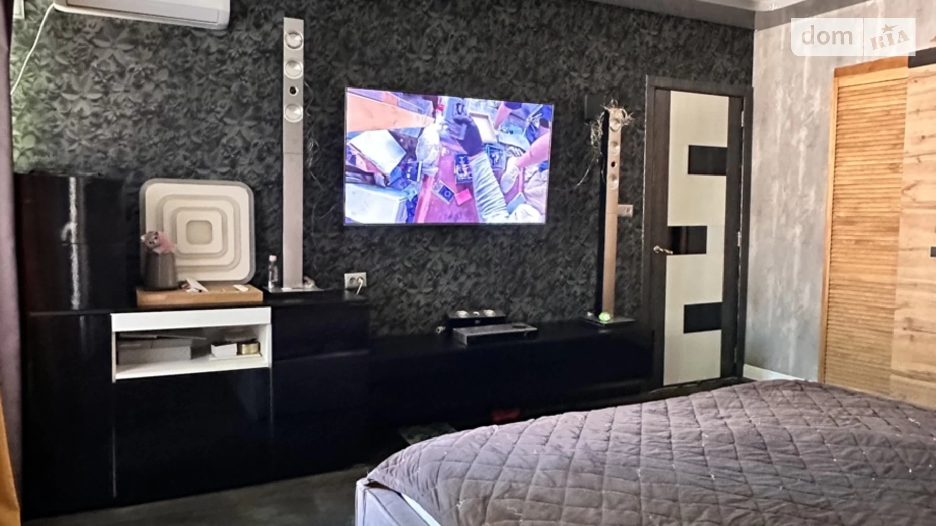 Продается 2-комнатная квартира 56 кв. м в Одессе, ул. Нины Строкатой(Бунина) - фото 2