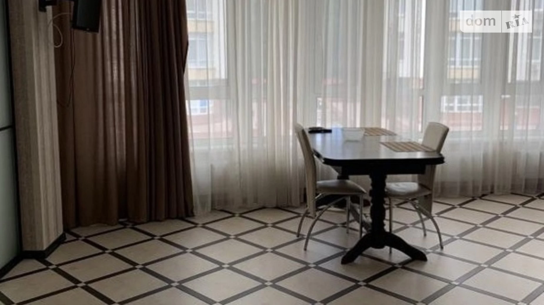 Продается 1-комнатная квартира 62.9 кв. м в Одессе, бул. Французский, 22 корпус 5 - фото 3