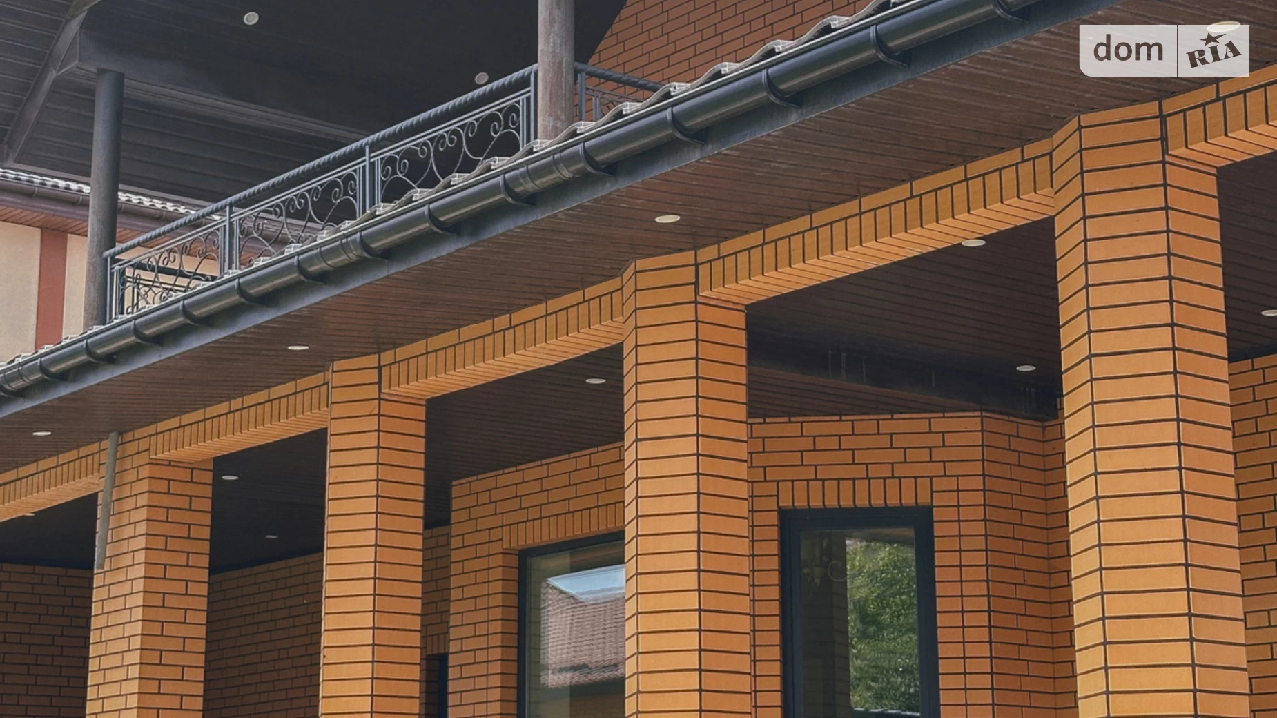 Продается дом на 3 этажа 320 кв. м с балконом, цена: 250000 $ - фото 3