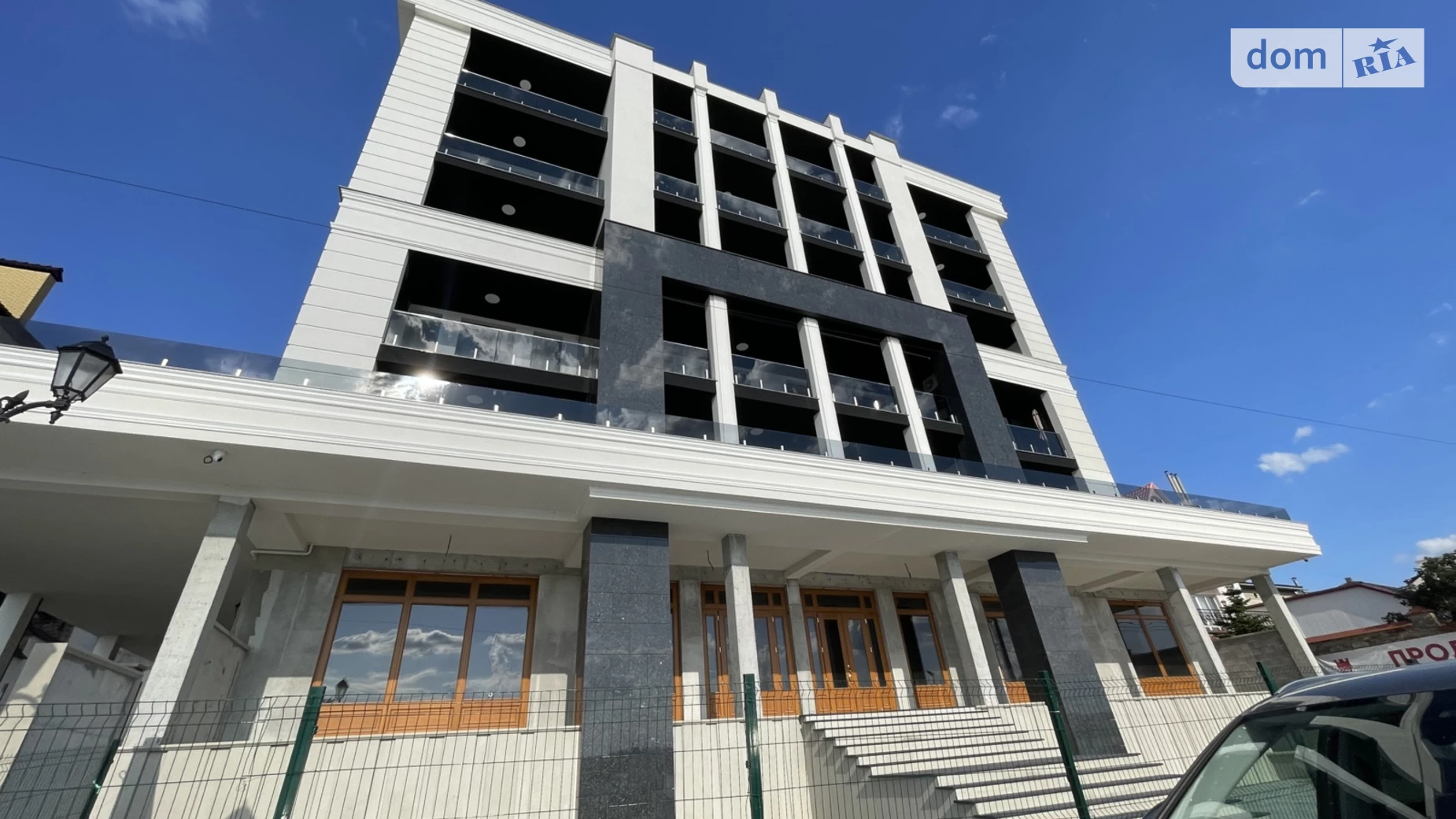 5-комнатная квартира 194 кв. м в Тернополе, ул. Билецкая, 45 - фото 2