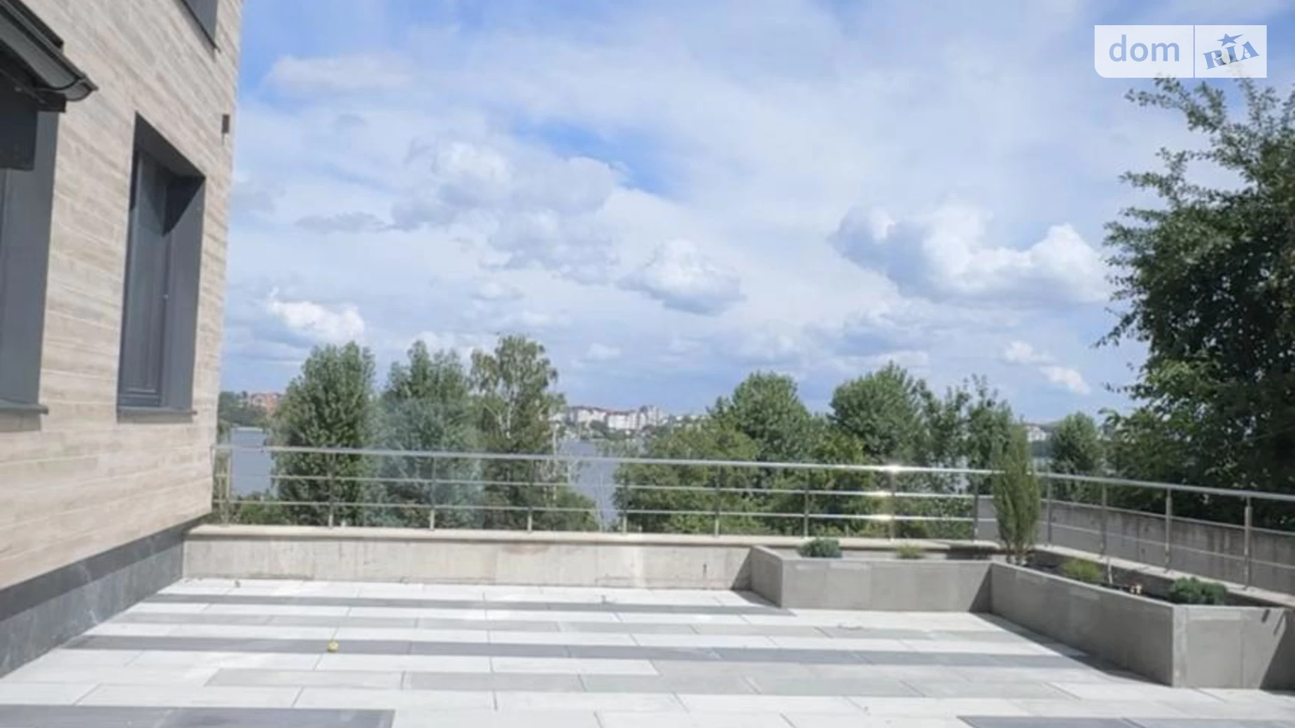 1-комнатная квартира 105 кв. м в Тернополе, ул. Подгорная, 44 - фото 2