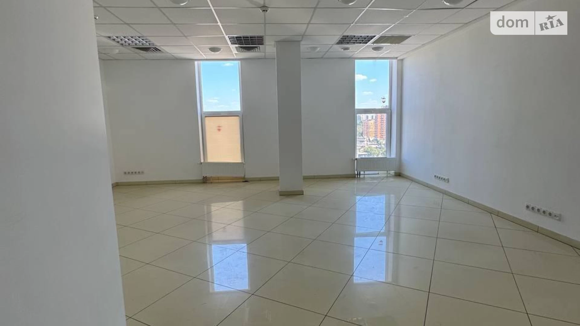 Сдается в аренду офис 160 кв. м в бизнес-центре, цена: 16000 грн - фото 2