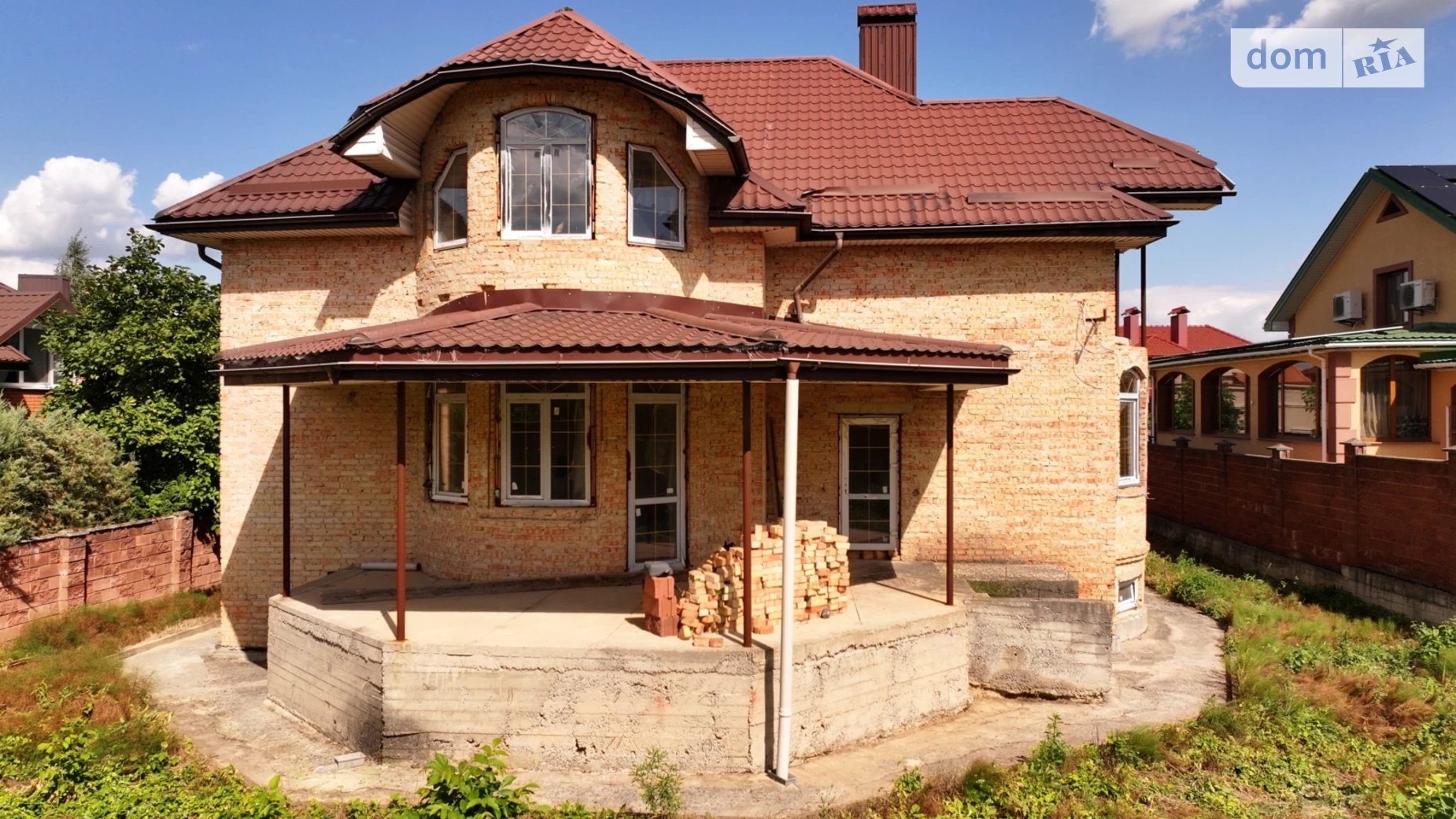 Продается дом на 2 этажа 200 кв. м с садом, цена: 270000 $ - фото 3