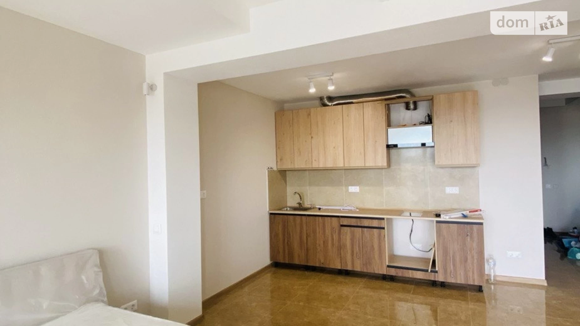 Сдается в аренду 1-комнатная квартира 56 кв. м в Киеве, ул. Нижний Вал, 27-29 - фото 3