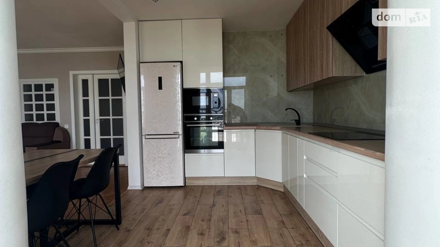 Продается 3-комнатная квартира 74.6 кв. м в Полтаве, бул. Коновальца Евгения - фото 3