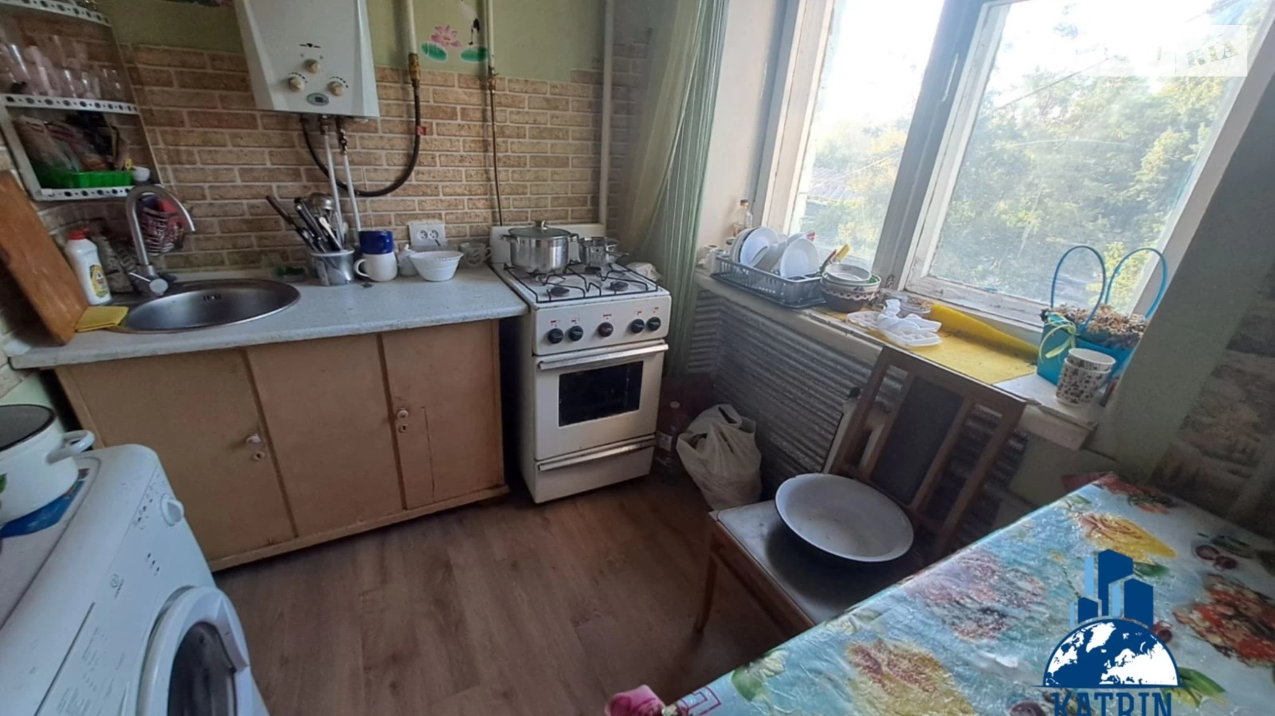 Продается 2-комнатная квартира 39.9 кв. м в Днепре, ул. Зимних Походов(Молодогвардейская), 41 - фото 2