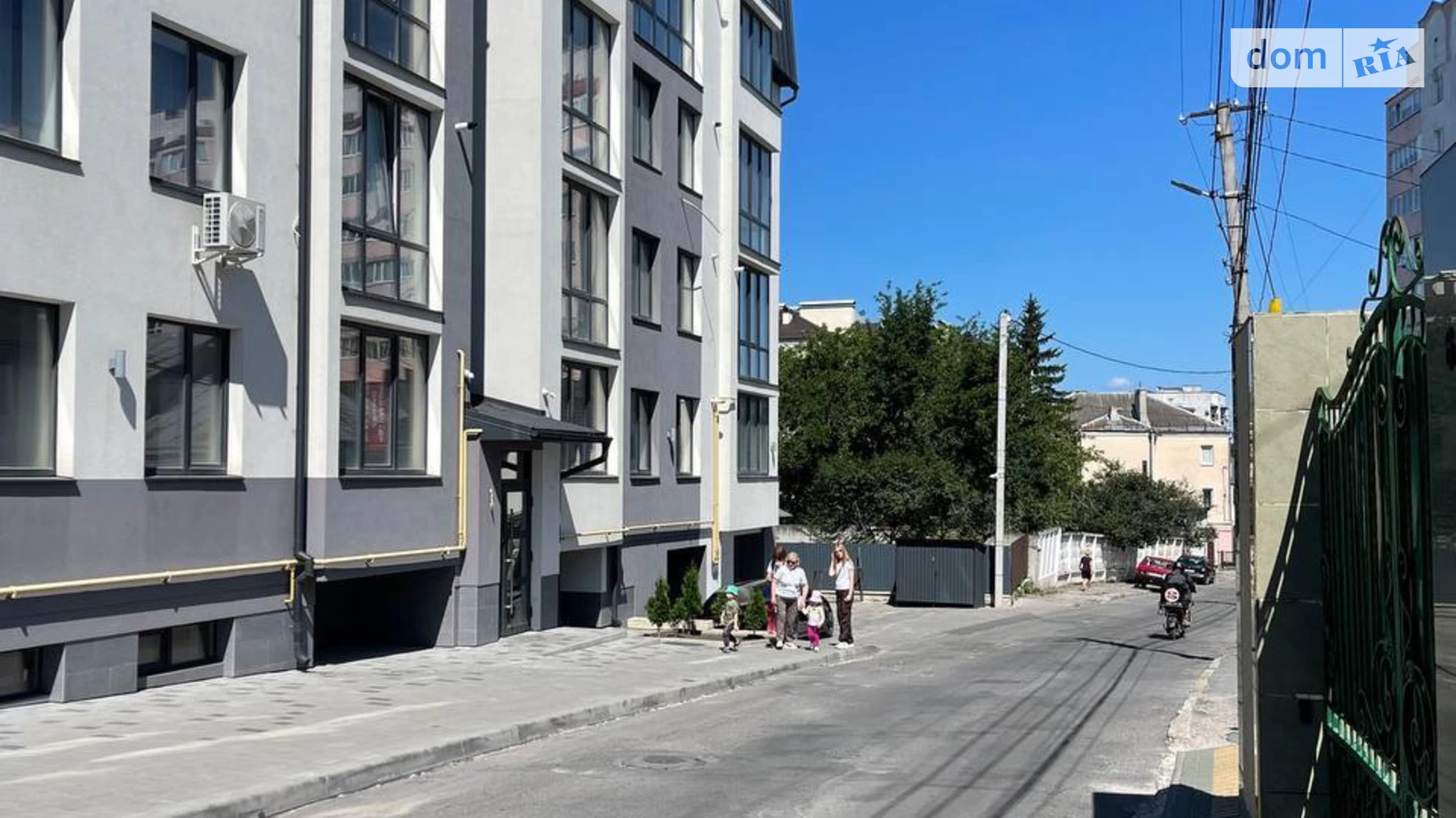 3-комнатная квартира 73.5 кв. м в Тернополе, ул. Зеленая - фото 2