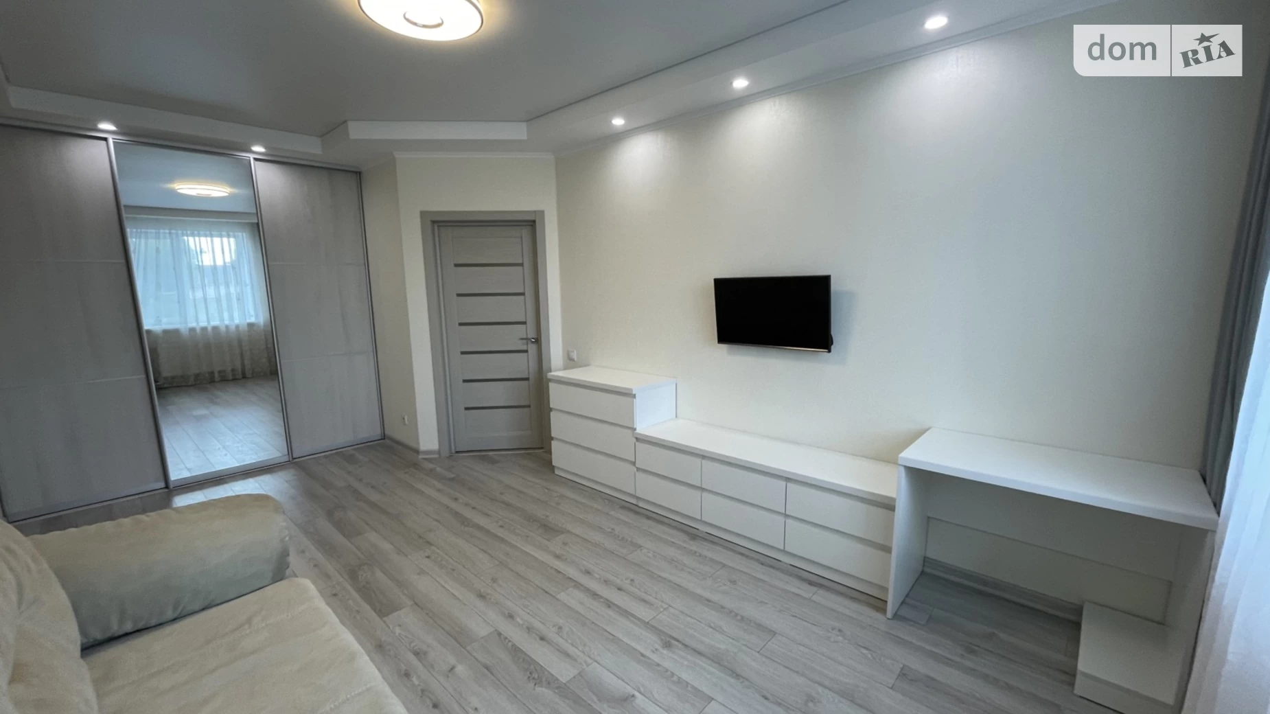 Продается 1-комнатная квартира 44 кв. м в Ровно, ул. Гурия Бухала, 9 - фото 5
