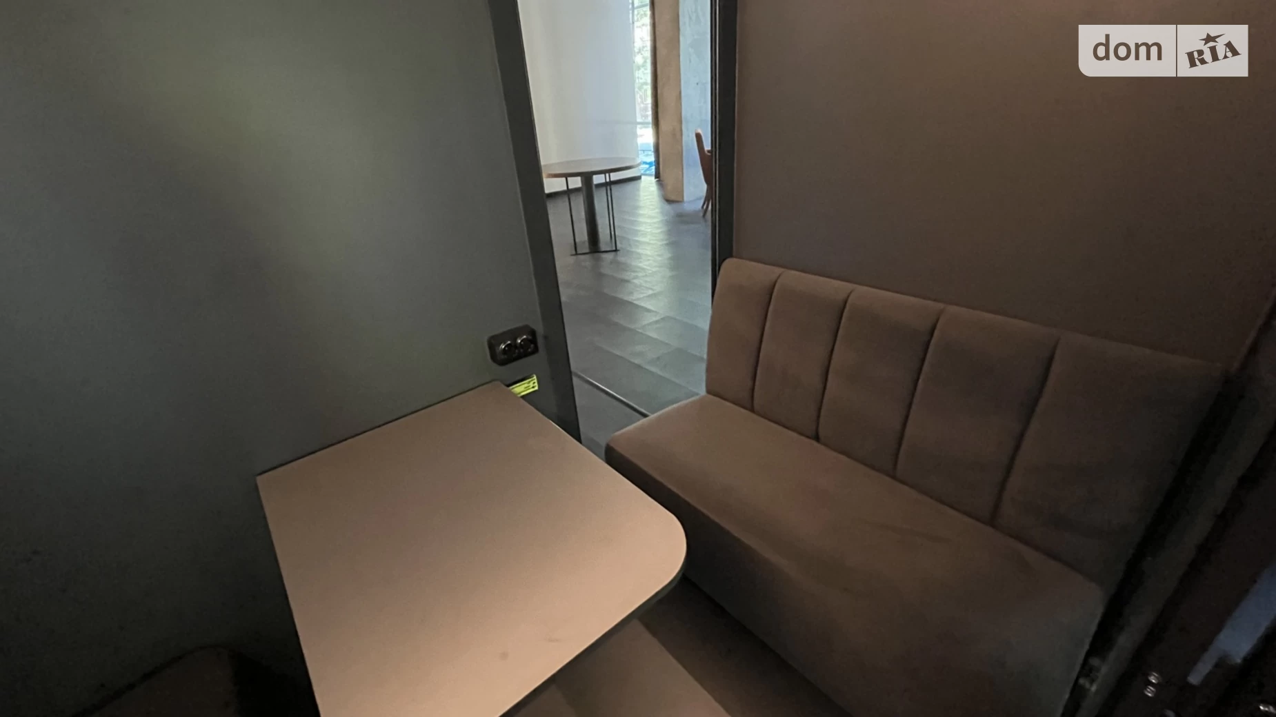 Сдается в аренду офис 8 кв. м в бизнес-центре, цена: 100 $ - фото 3
