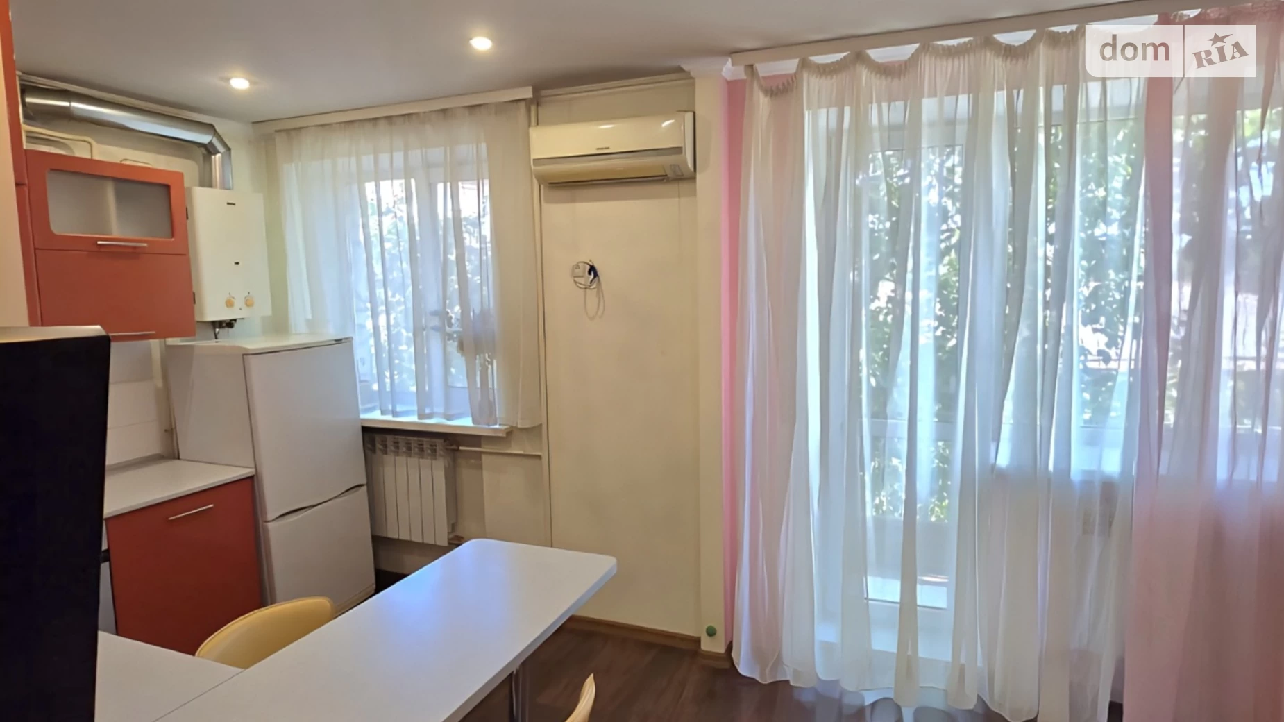 Продается 1-комнатная квартира 29.8 кв. м в Днепре, ул. Чапленка Василия, 29 - фото 2