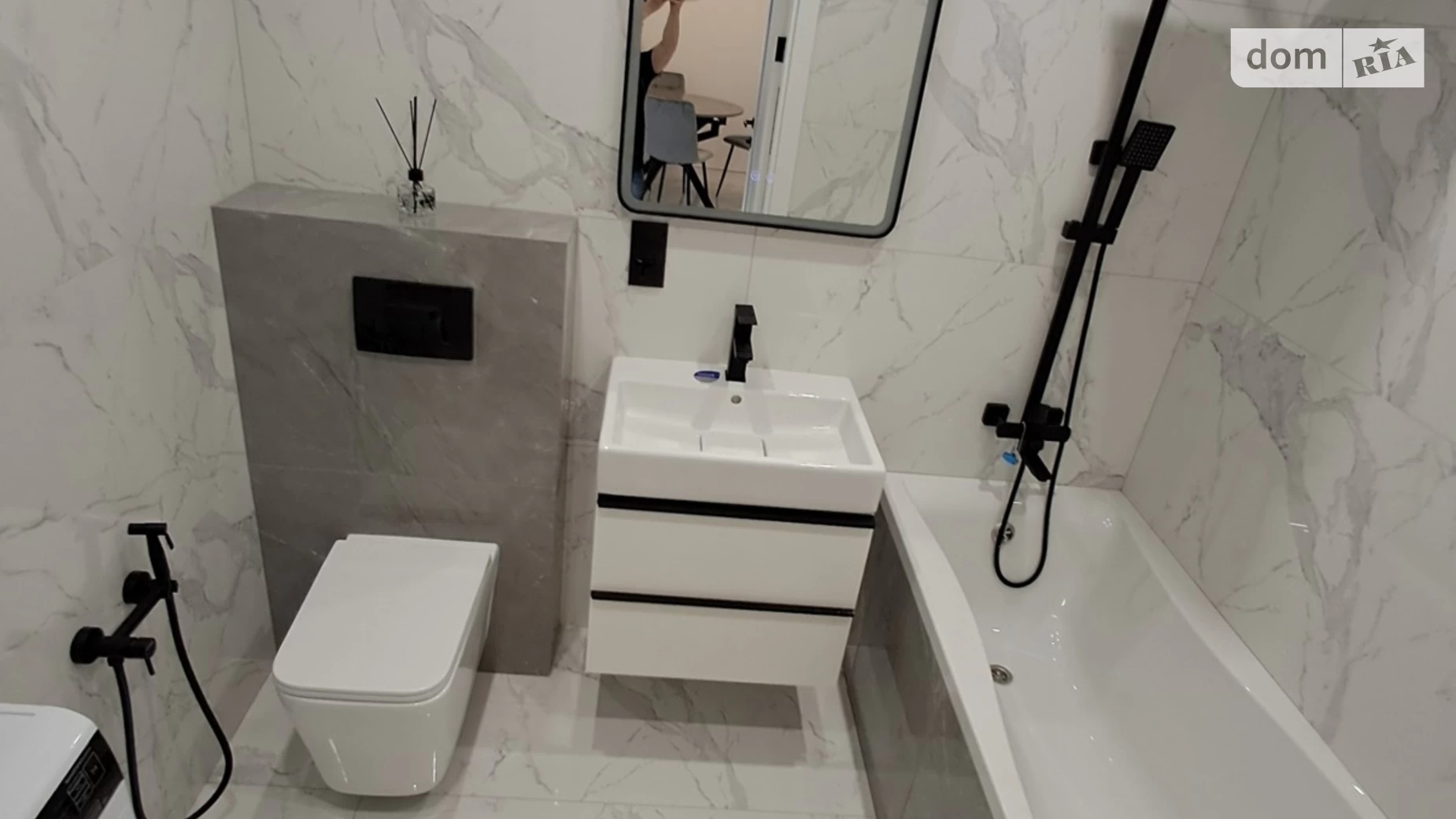 2-комнатная квартира 57 кв. м в Тернополе, ул. Смакулы - фото 5