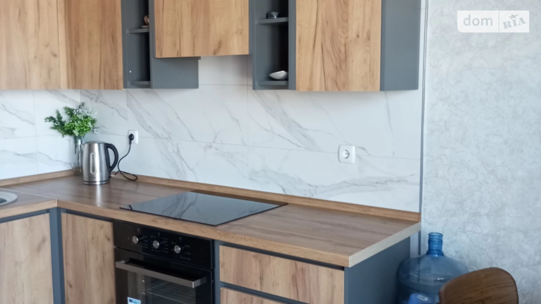 Сдается в аренду 1-комнатная квартира 43 кв. м в Одессе, ул. Академика Сахарова, 3Е - фото 2