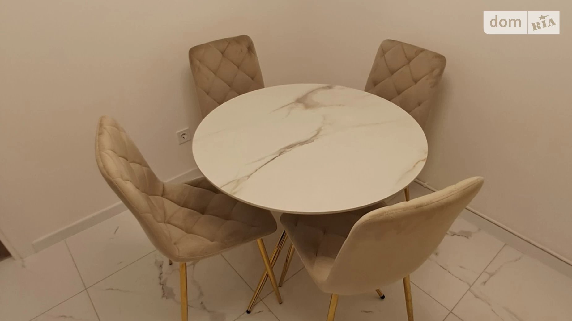 2-комнатная квартира 56 кв. м в Тернополе, ул. Смакулы - фото 2