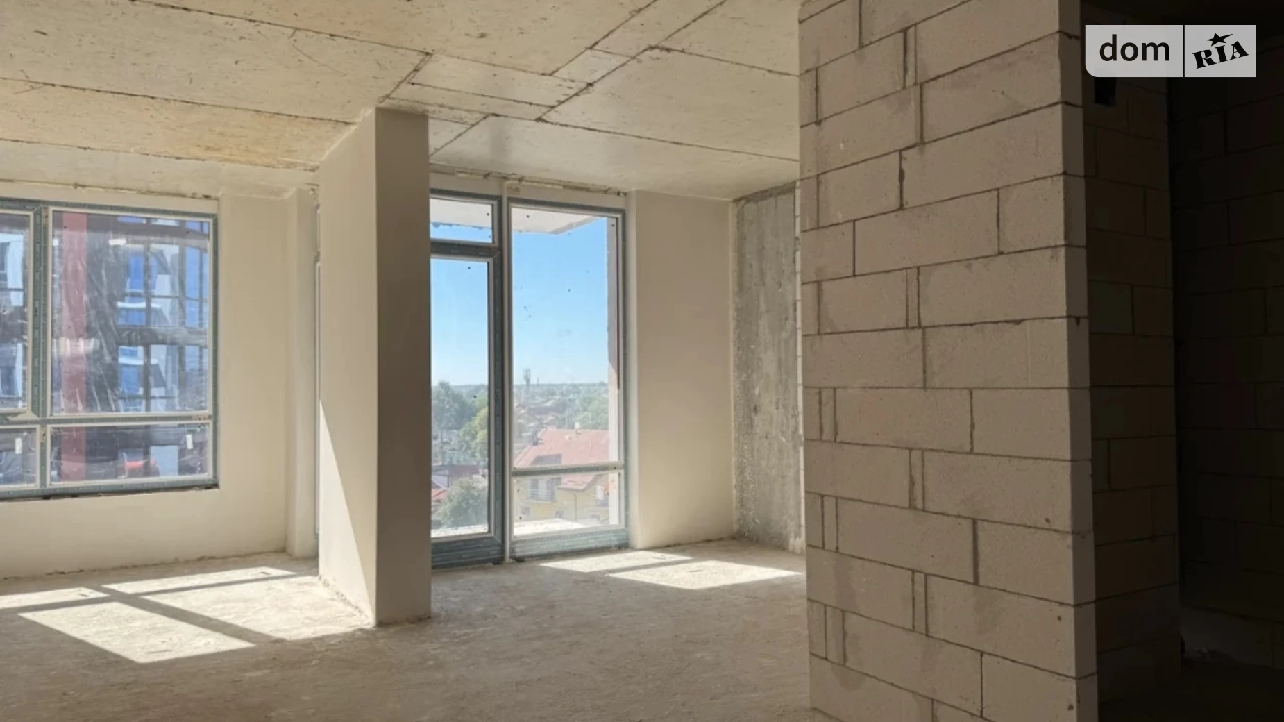 Продается 2-комнатная квартира 56 кв. м в Ивано-Франковске, ул. Героев Николаева(Сеченова), 43 - фото 3