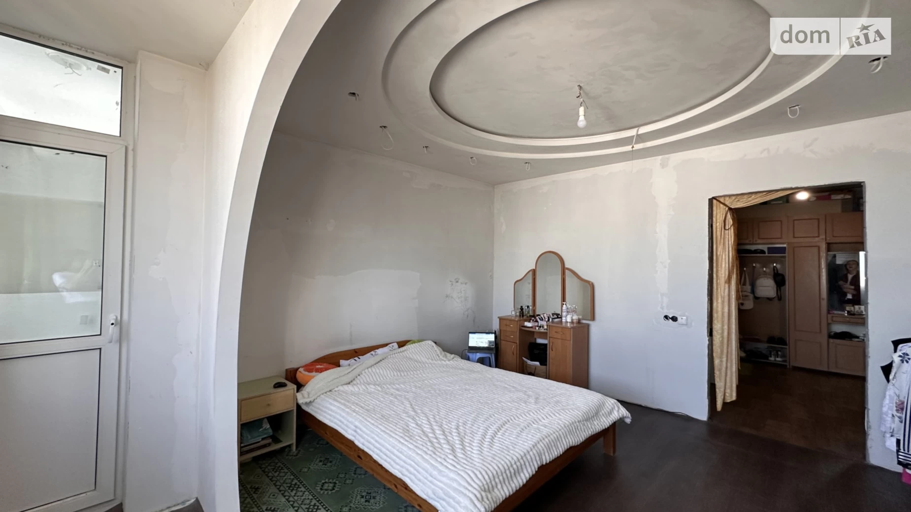 Продается 2-комнатная квартира 80.19 кв. м в Киеве, ул. Чавдар Елизаветы, 1 - фото 2