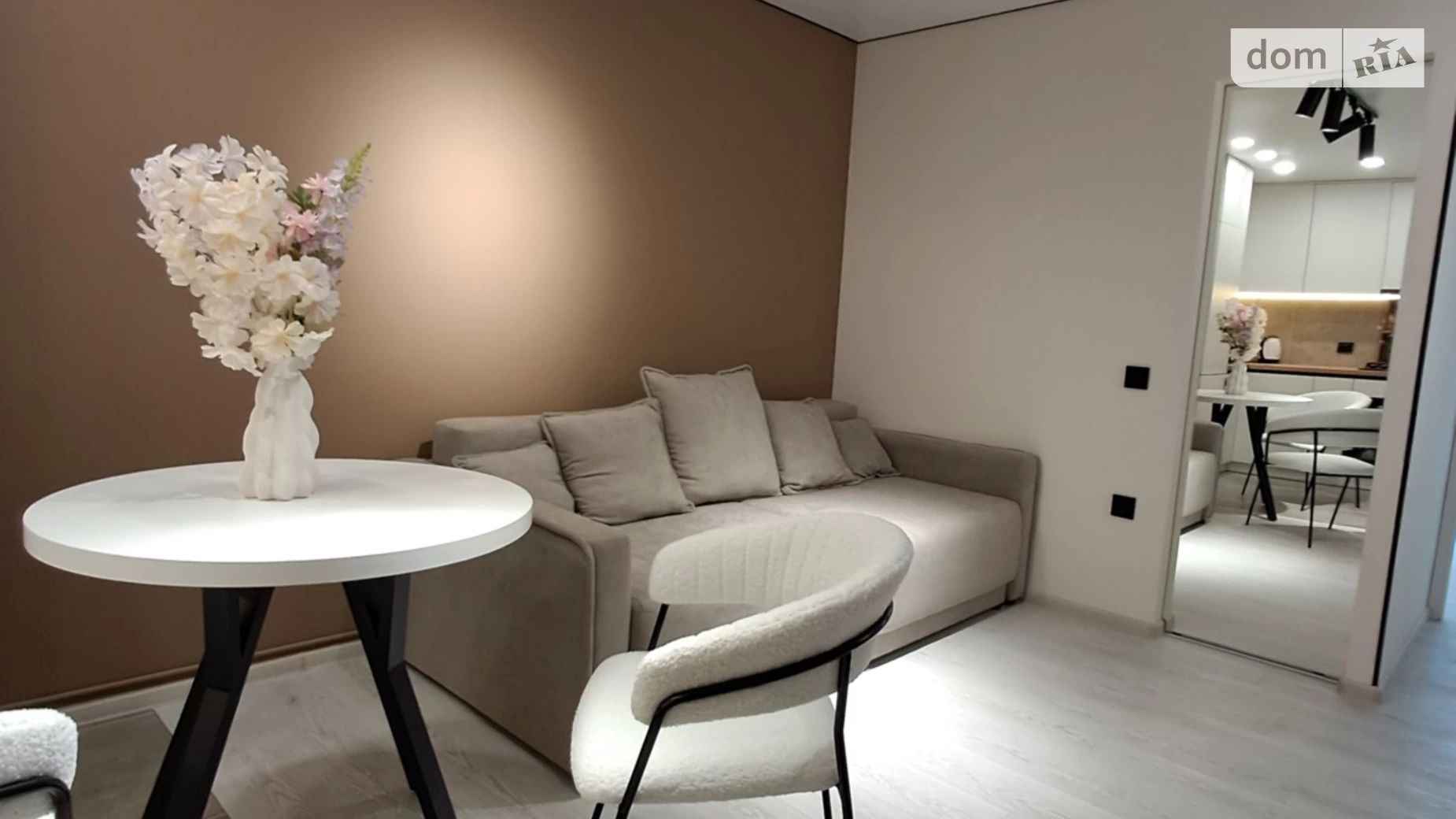 2-комнатная квартира 56 кв. м в Тернополе, ул. Киевская - фото 4