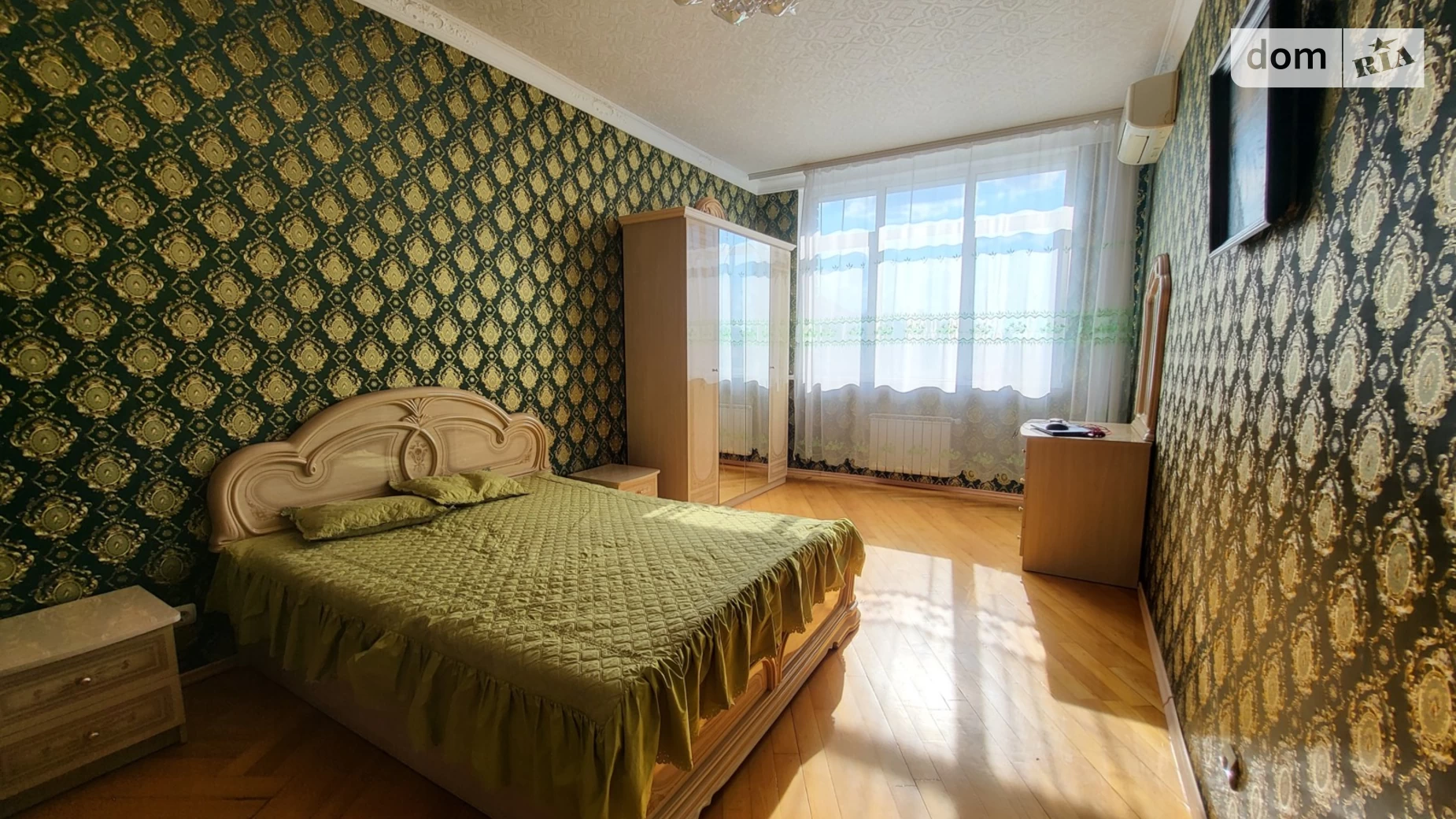 Продается 3-комнатная квартира 124 кв. м в Киеве, просп. Владимира Ивасюка, 12Є - фото 2