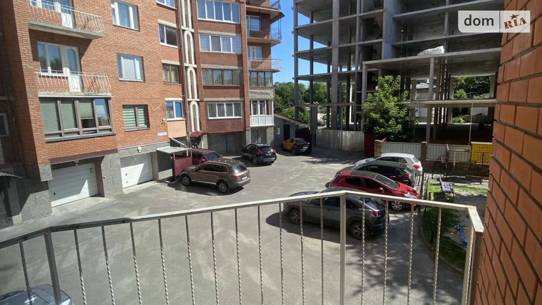 3-кімнатна квартира 85 кв. м у Тернополі, вул. Барвінських Родини - фото 3