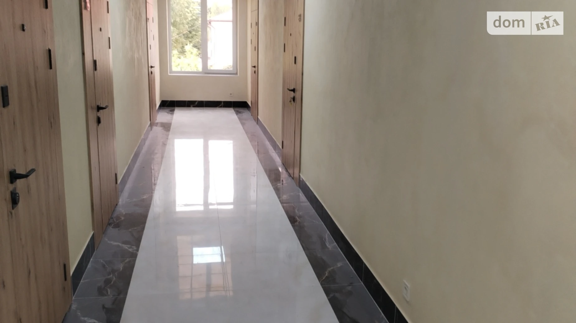 Продається 1-кімнатна квартира 17.1 кв. м у Дніпрі, пл. Соборна, 14 - фото 2