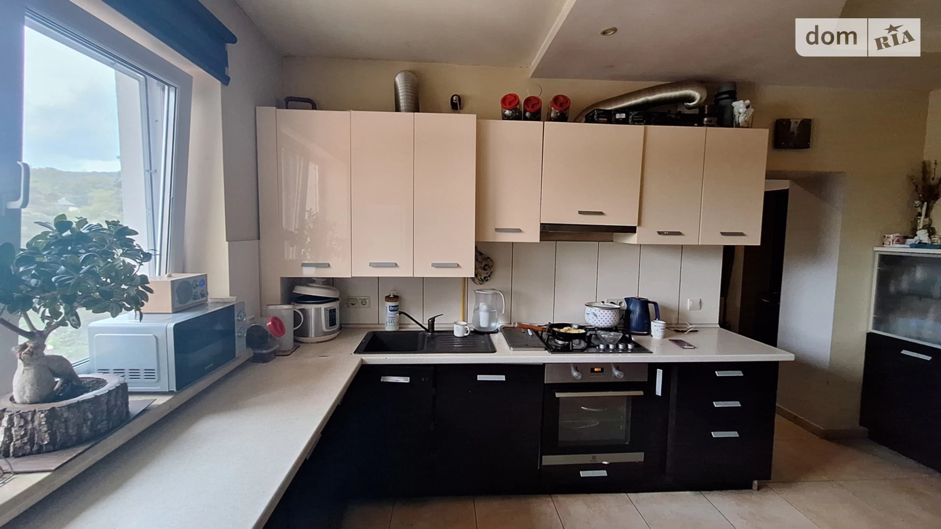 Продается 4-комнатная квартира 115 кв. м в Брюховичах, ул. Львовская - фото 4