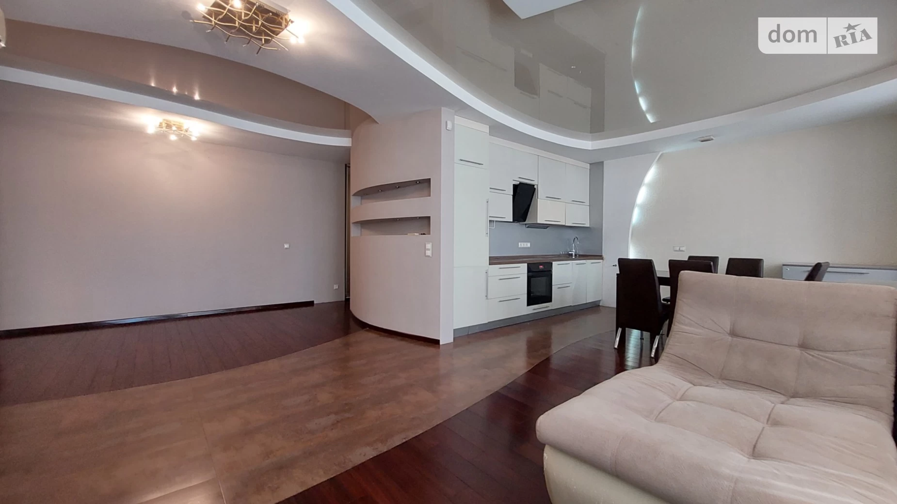 Продается 3-комнатная квартира 97.3 кв. м в Киеве, ул. Елены Пчилки, 3А - фото 2