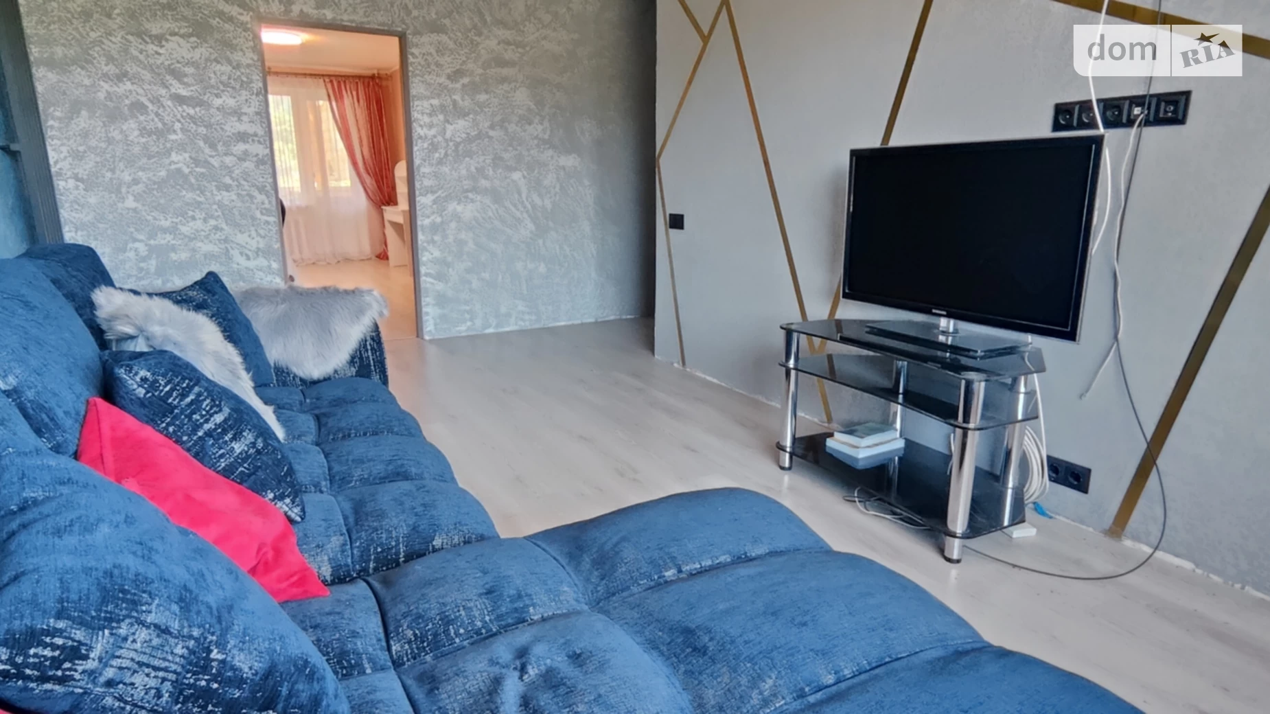 Продается 3-комнатная квартира 65.7 кв. м в Слобожанском, ул. Строителей(Фрунзе) - фото 3