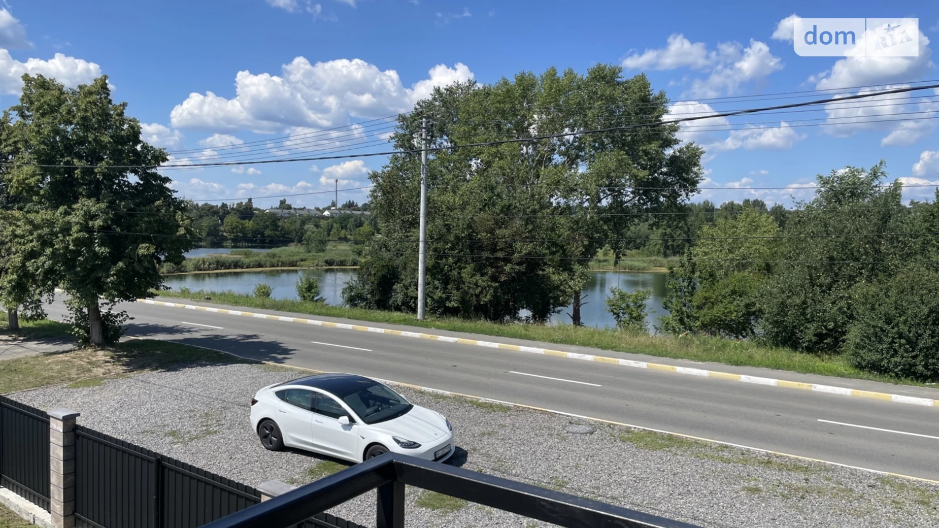 Продается дом на 2 этажа 125 кв. м с камином, цена: 195000 $ - фото 2