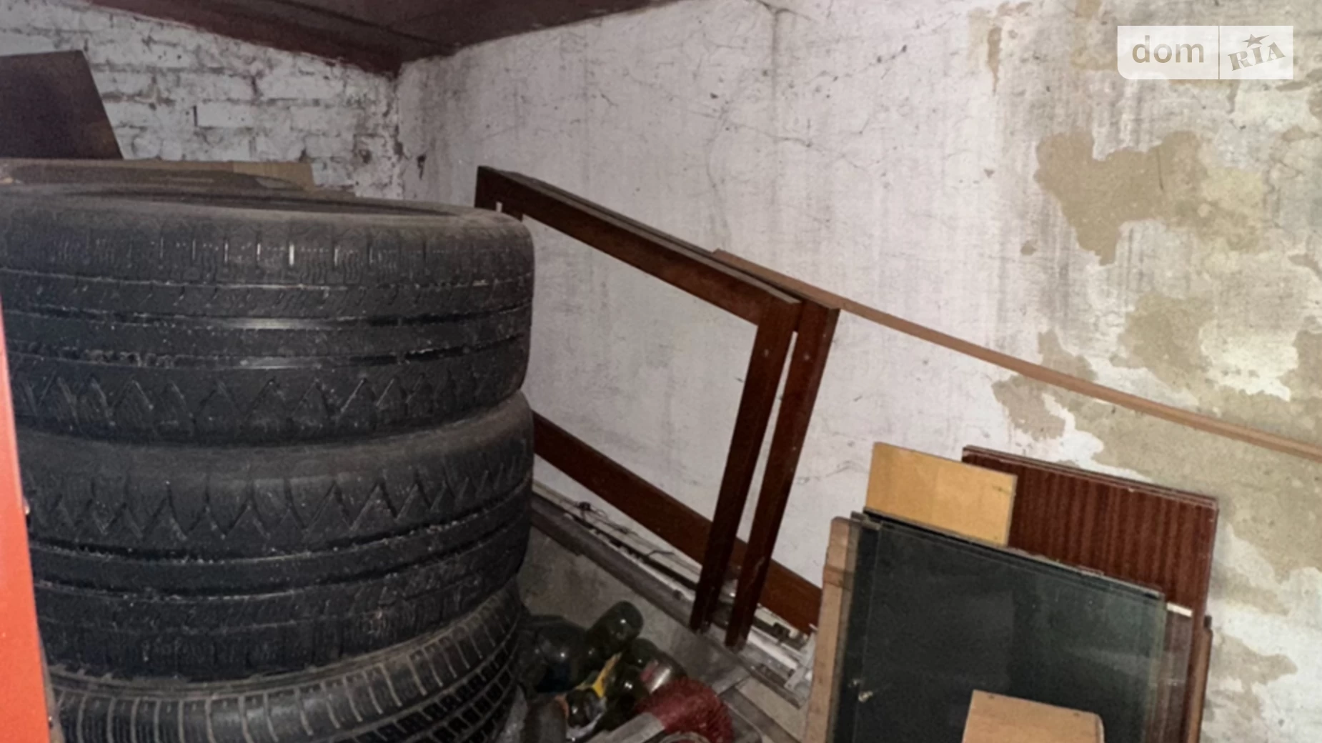 Продается отдельно стоящий гараж под легковое авто на 28 кв. м, цена: 10000 $ - фото 5