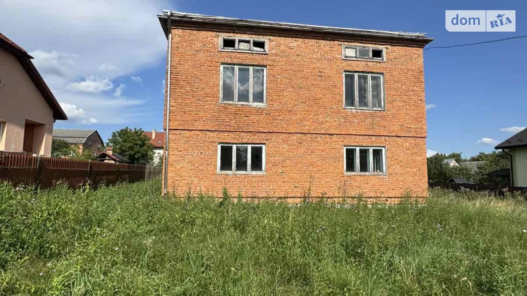 Продается дом на 2 этажа 180 кв. м с участком, цена: 89900 $ - фото 2
