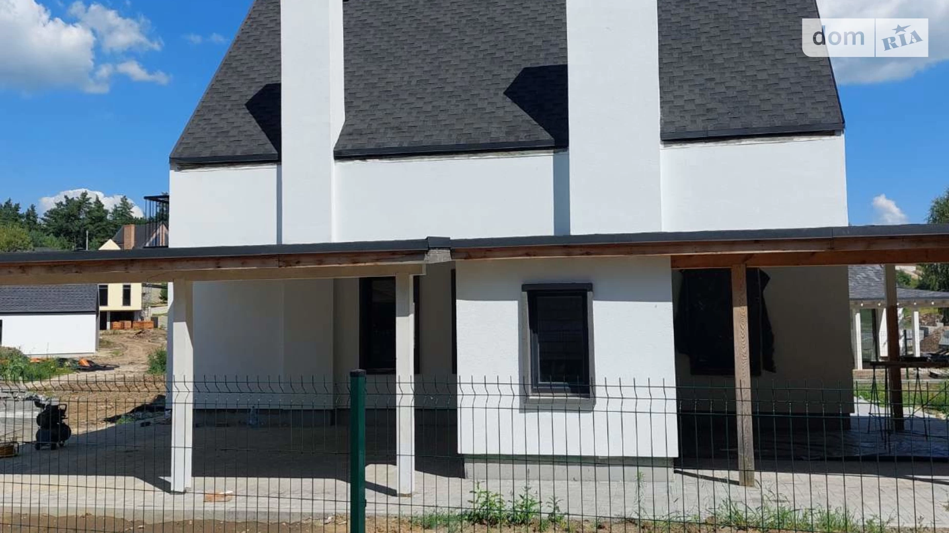 Продается дом на 2 этажа 140 кв. м с бассейном, цена: 170000 $ - фото 4