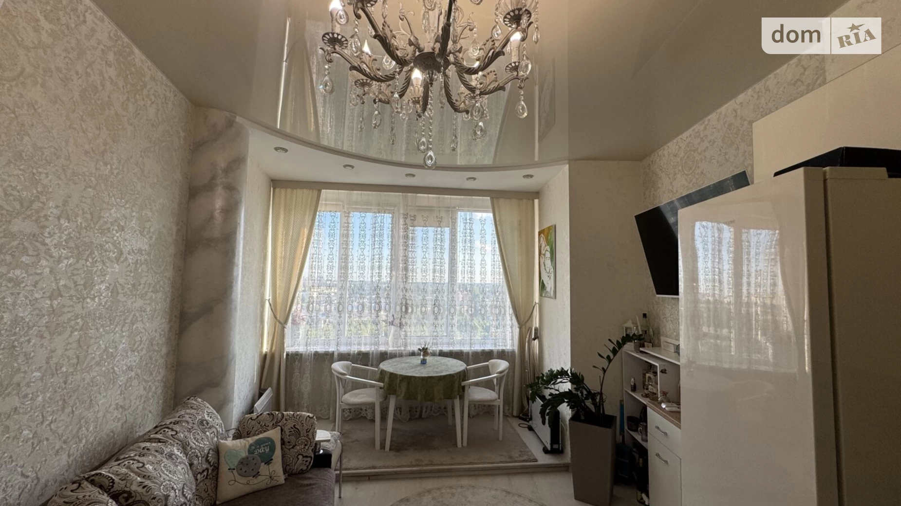 Продается 1-комнатная квартира 39.6 кв. м в Киеве, ул. Федора Эрнста, 16 - фото 2