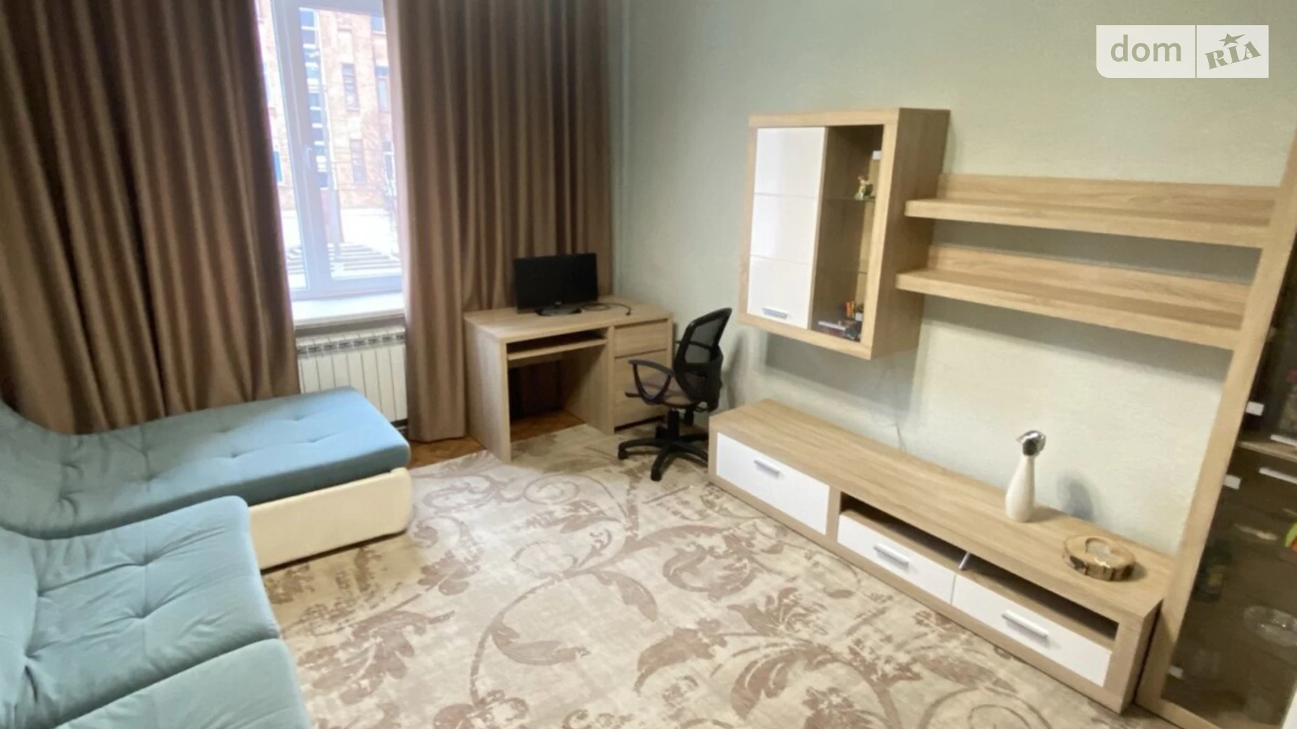 Продается 3-комнатная квартира 69.3 кв. м в Кривом Роге, ул. Свято-Николаевская(Ленина), 62 - фото 2