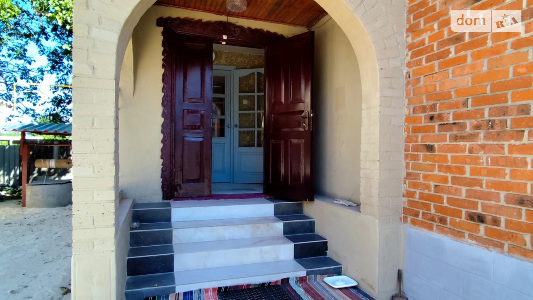 Продается дом на 2 этажа 251.7 кв. м с гаражом, цена: 65005 $ - фото 3