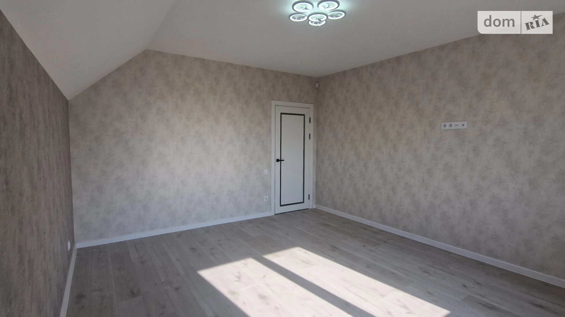 Продается дом на 2 этажа 185 кв. м с подвалом, цена: 229000 $ - фото 5