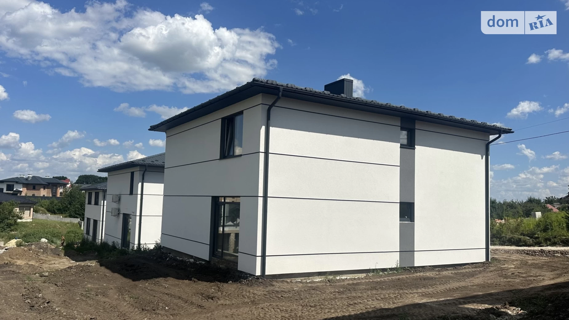 Продается дом на 2 этажа 160 кв. м с участком, цена: 100000 $ - фото 3