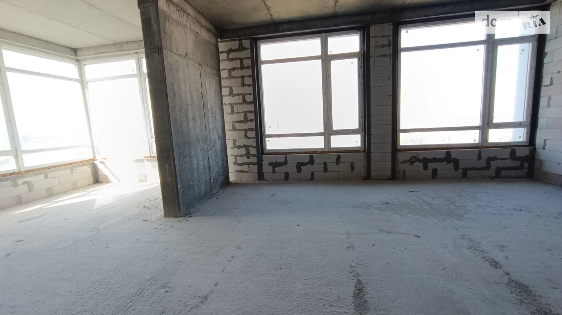 Продается 1-комнатная квартира 79.7 кв. м в Днепре, ул. Староказацкая(Комсомольская), 52 - фото 3