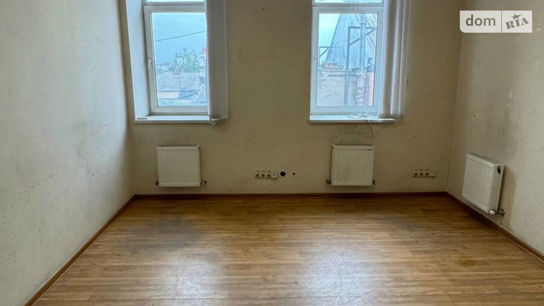 Сдается в аренду офис 27.53 кв. м в бизнес-центре, цена: 8810 грн - фото 2