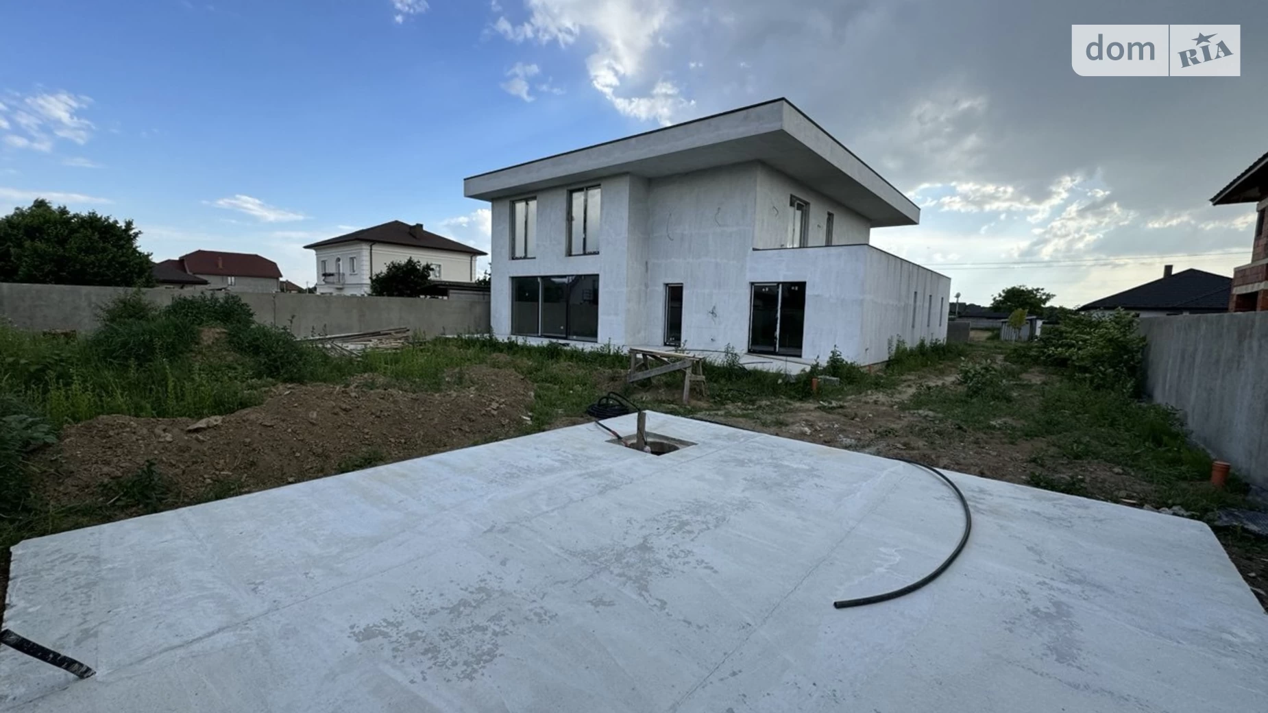 Продается дом на 2 этажа 400 кв. м с мансардой, цена: 350000 $ - фото 3