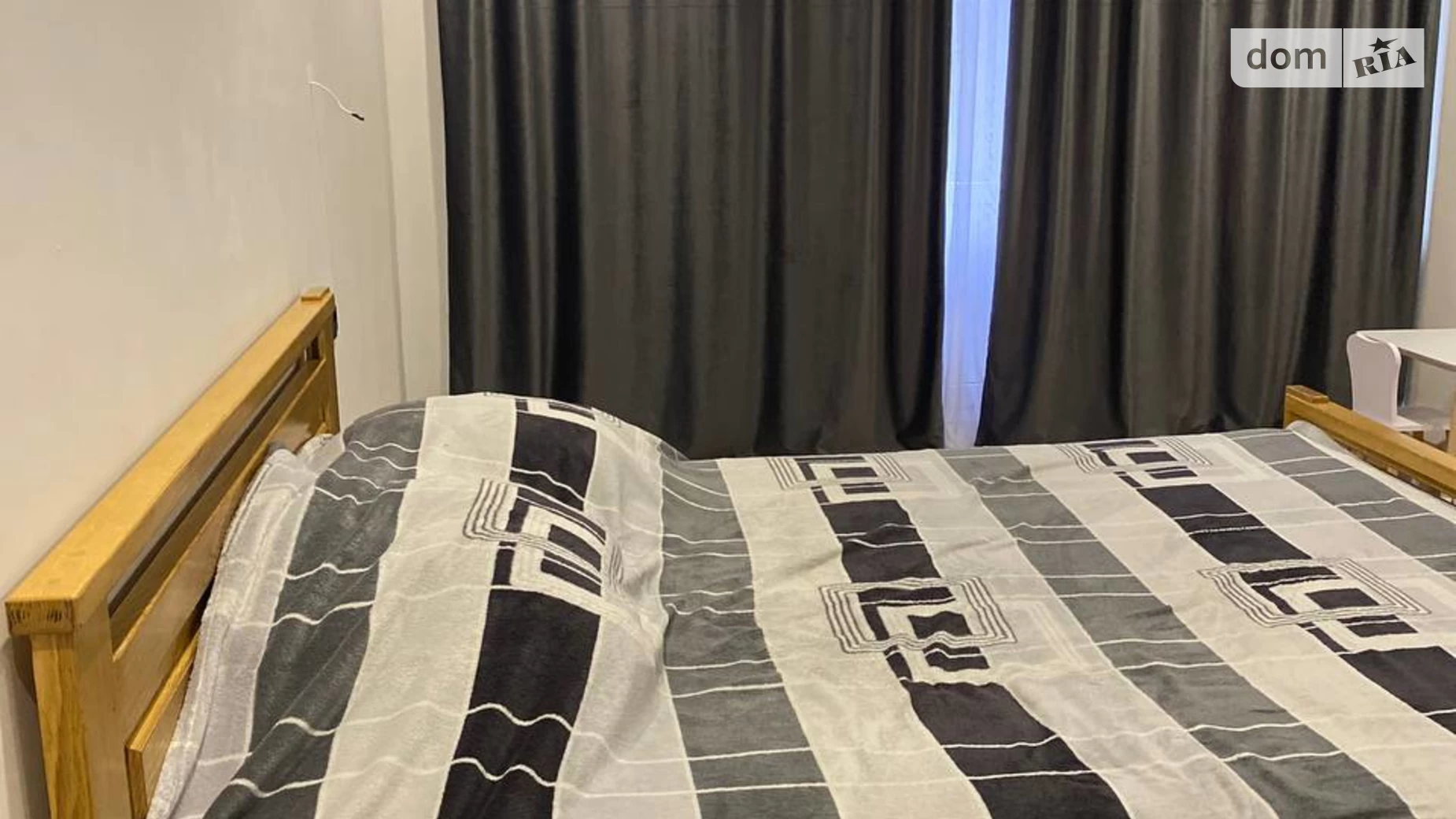 Продается 1-комнатная квартира 42 кв. м в, цена: 45000 $ - фото 2