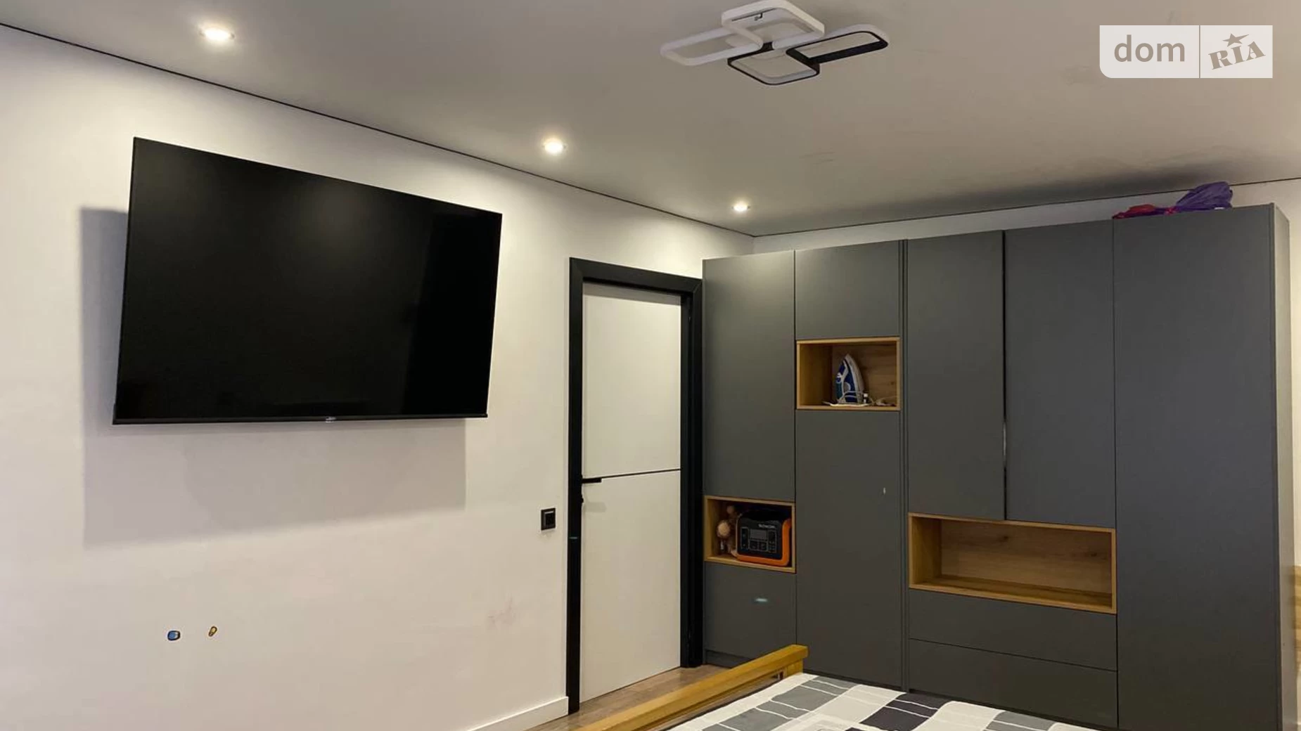 Продается 1-комнатная квартира 42 кв. м в, цена: 45000 $ - фото 5