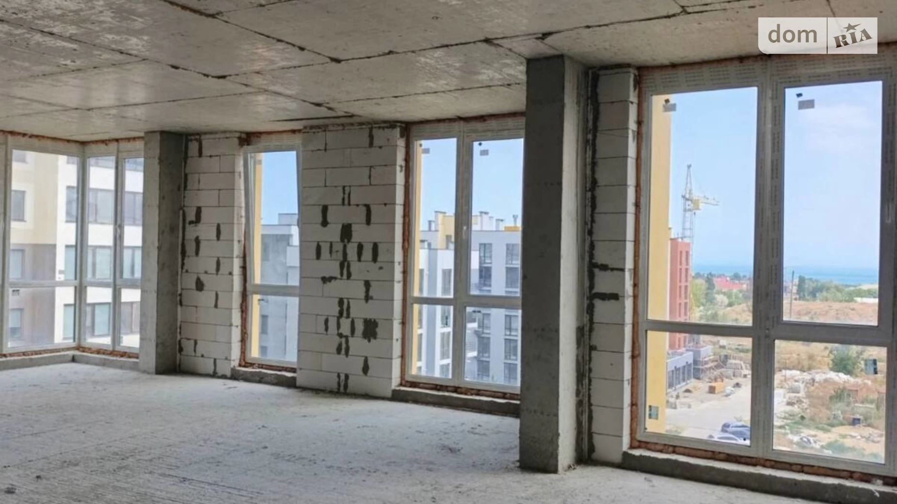 Продается 1-комнатная квартира 72.6 кв. м в Крыжановка, ул. Марсельская, 33/5 - фото 2