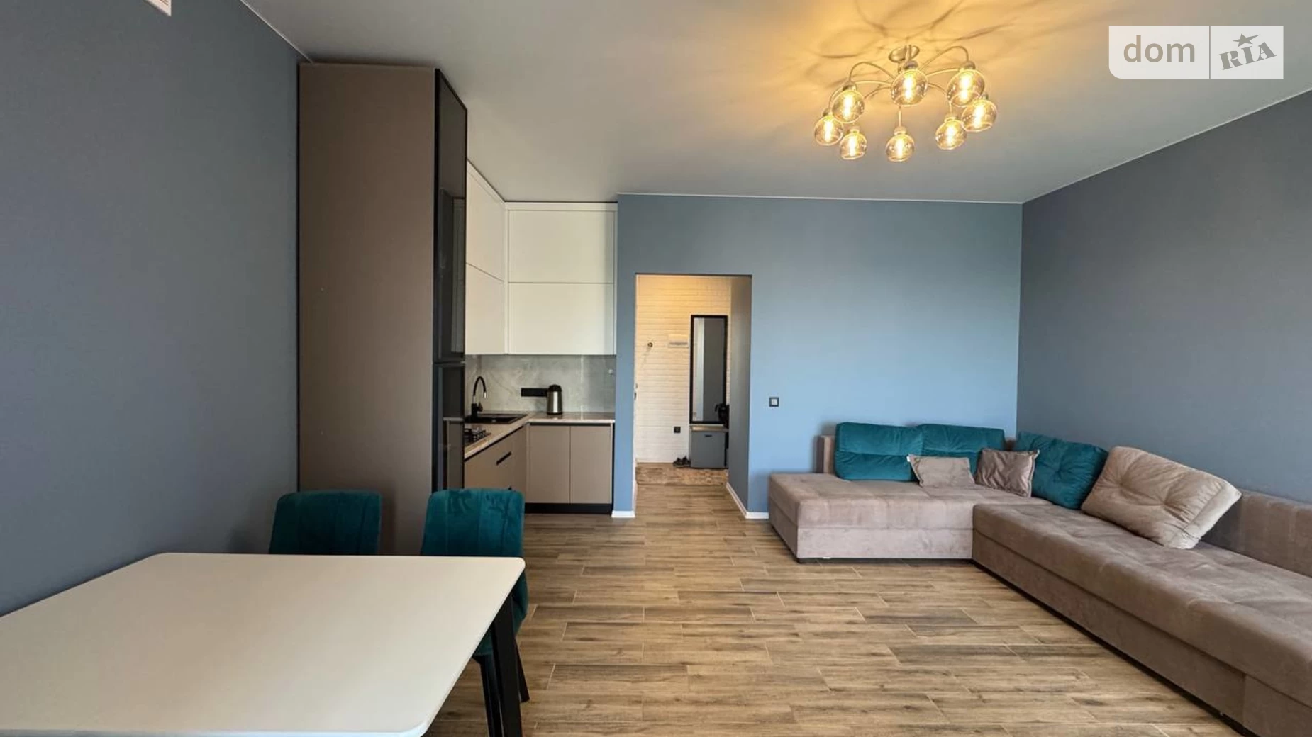 Продается 2-комнатная квартира 88 кв. м в Ивано-Франковске, ул. Мира, 58В - фото 3