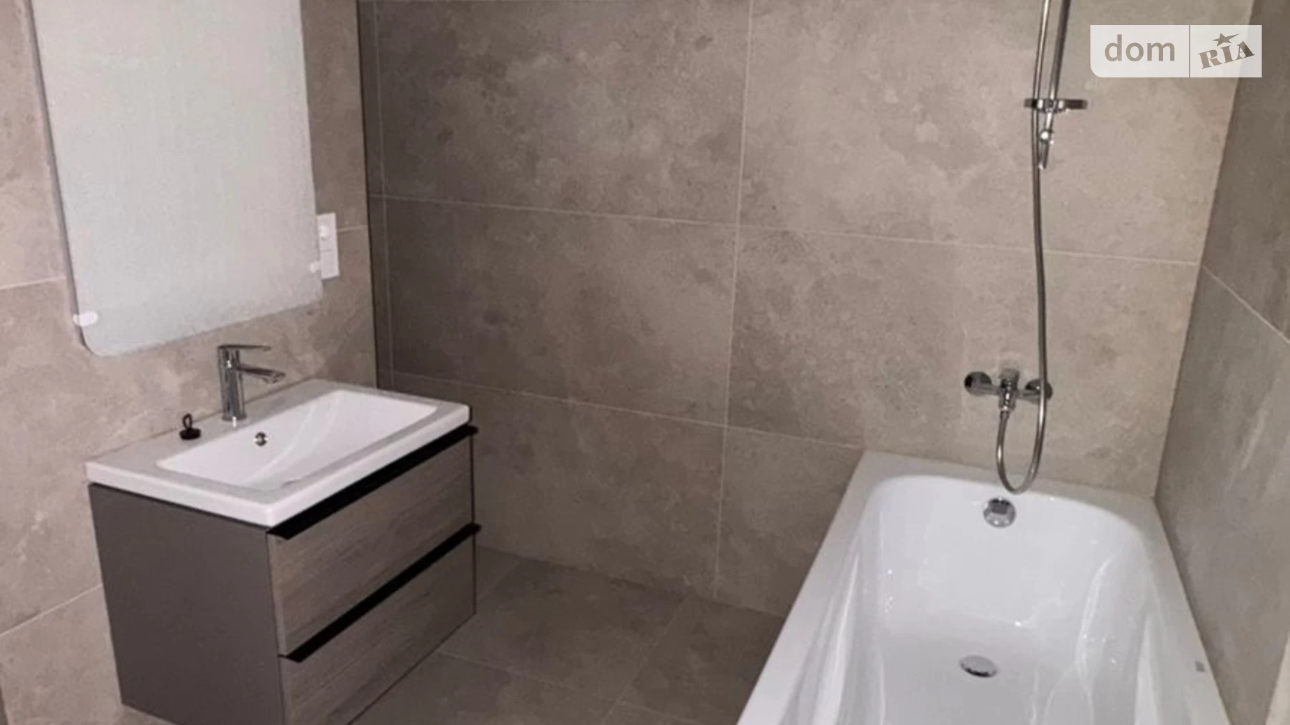 Продается 2-комнатная квартира 66.8 кв. м в Ужгороде, ул. Кошицкая, 21 - фото 4