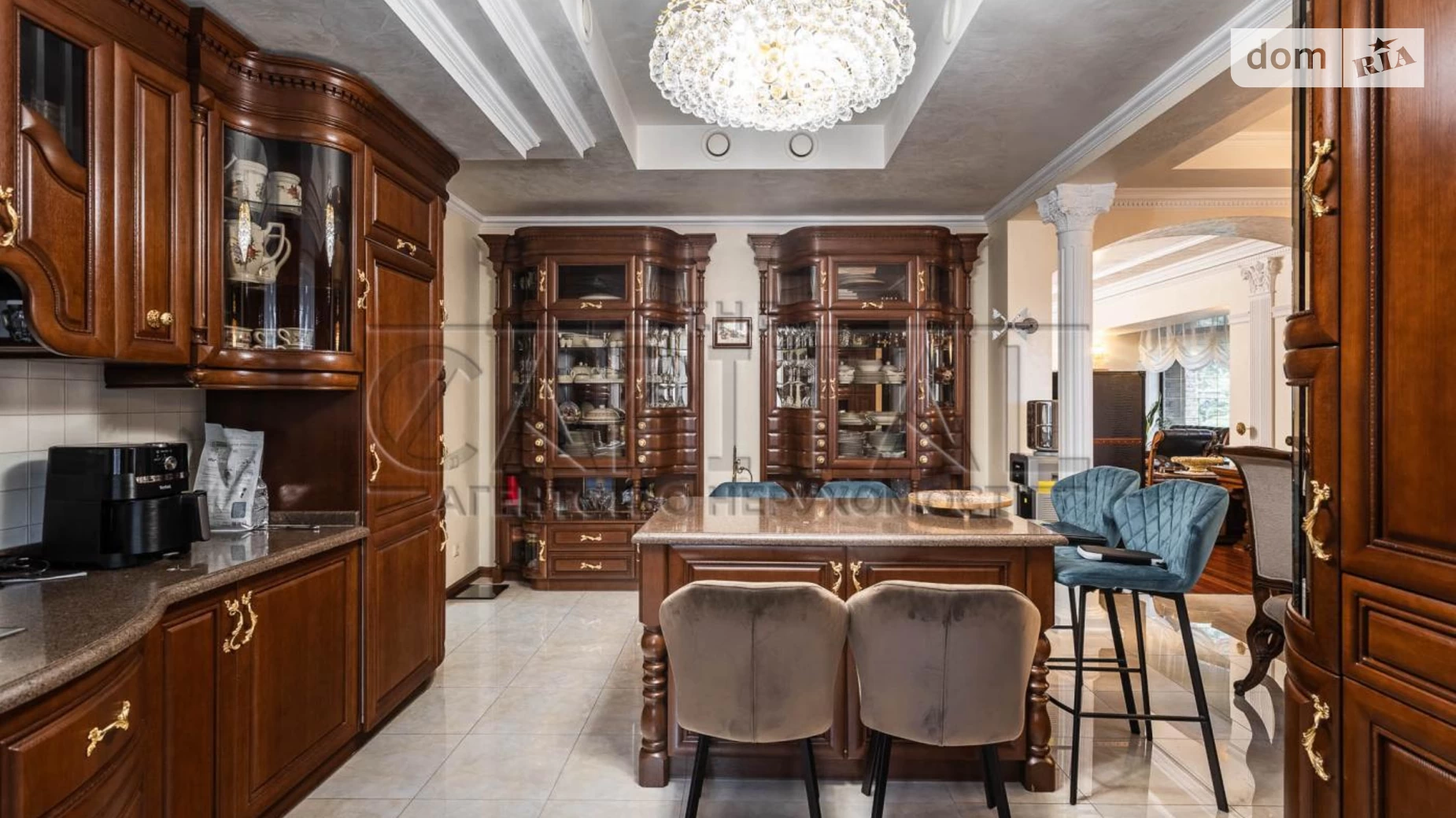 Продается дом на 3 этажа 600 кв. м с мебелью, цена: 1150000 $ - фото 3