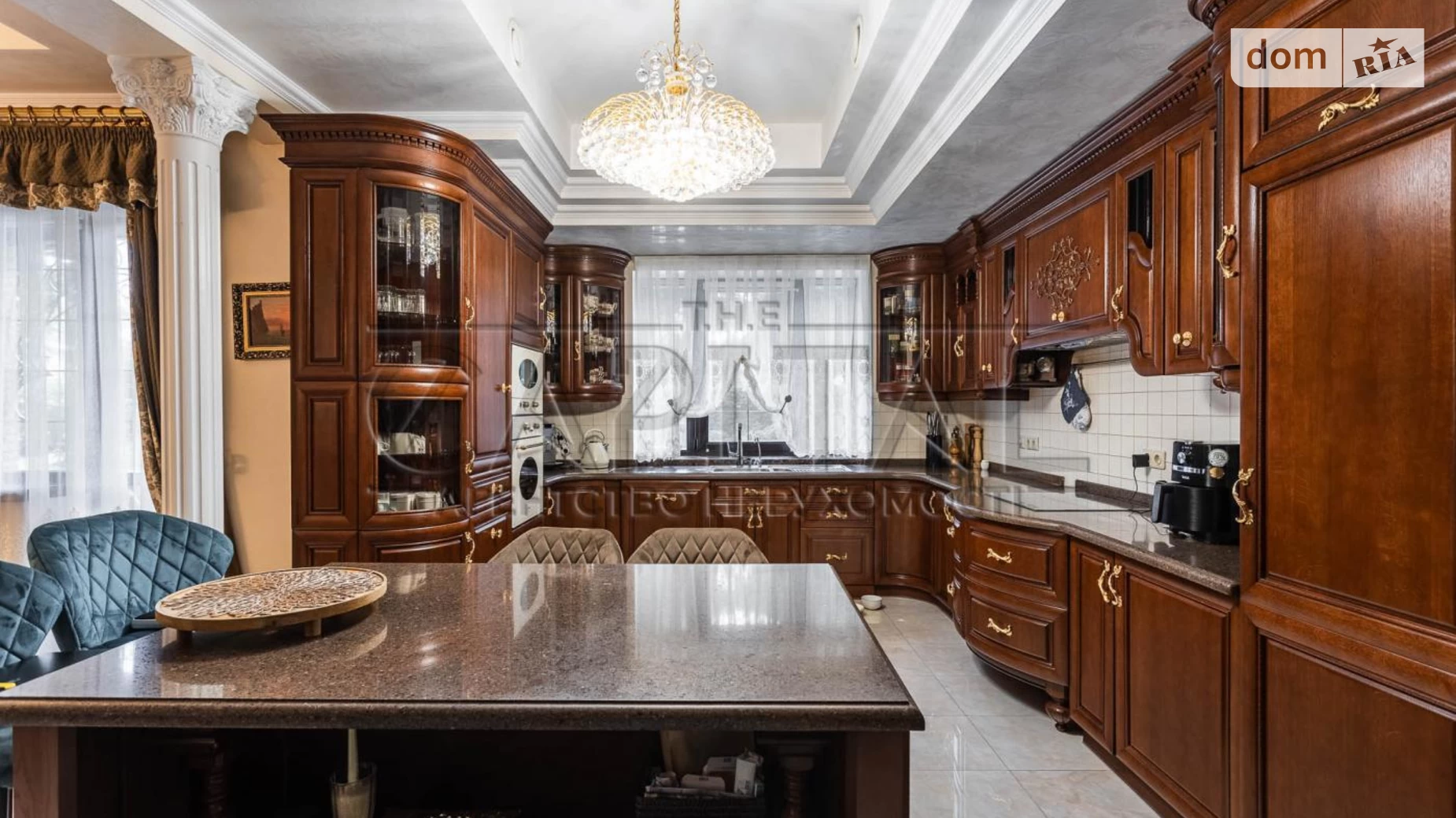 Продается дом на 3 этажа 600 кв. м с мебелью, цена: 1150000 $ - фото 2