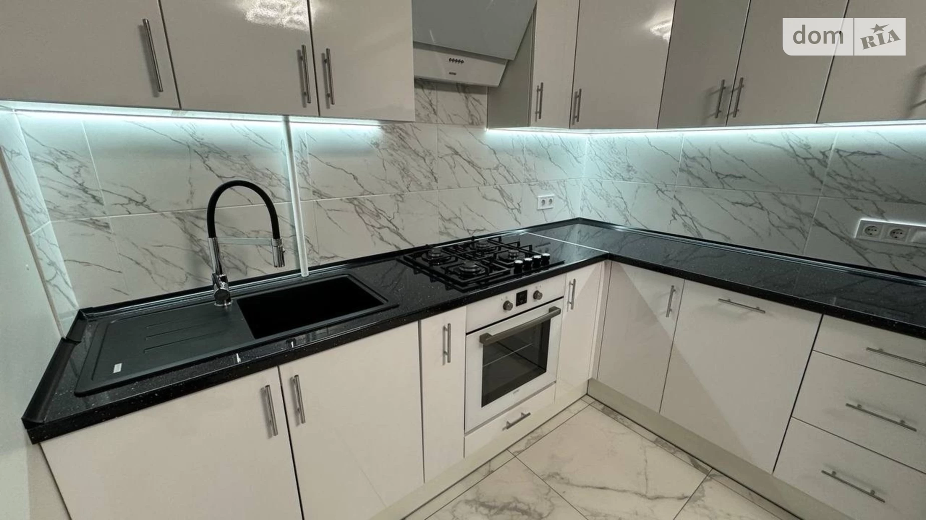 Продается 2-комнатная квартира 50.5 кв. м в Ирпене, ул. Григория Сковороды - фото 4