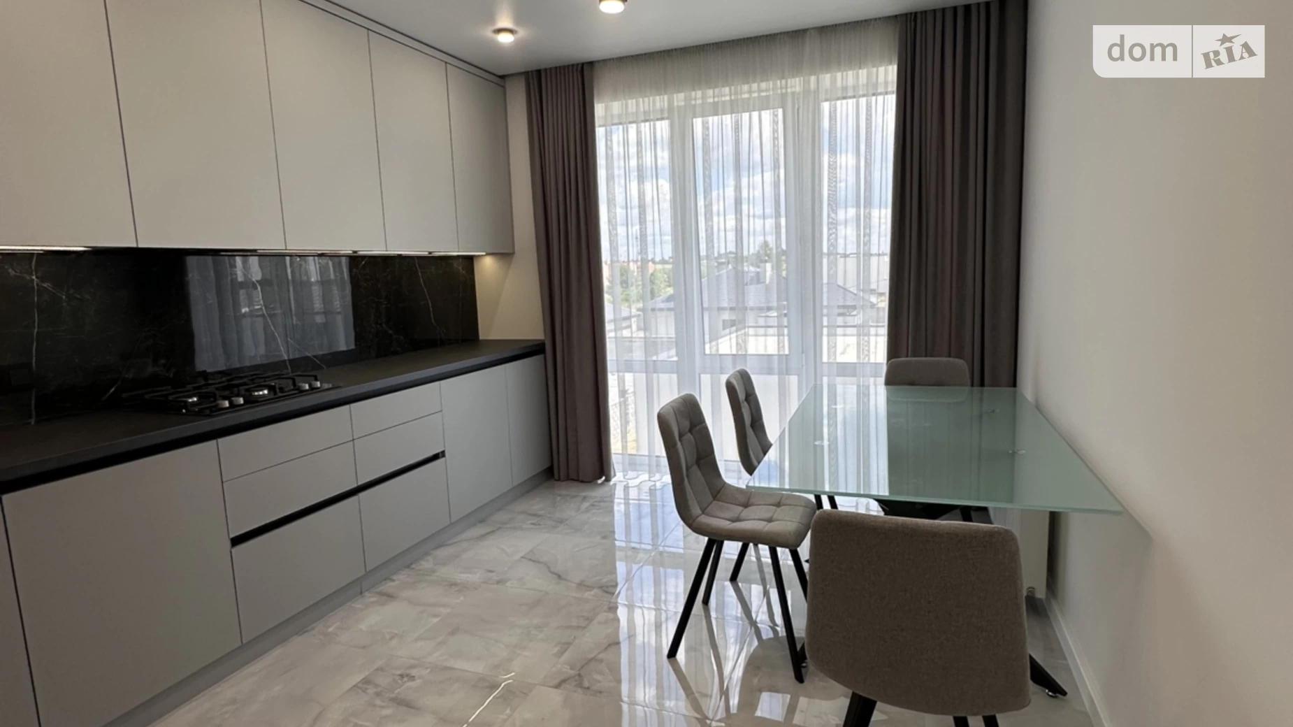 Продается 1-комнатная квартира 41 кв. м в Ровно, ул. Николая Боголюбова, 3 - фото 2