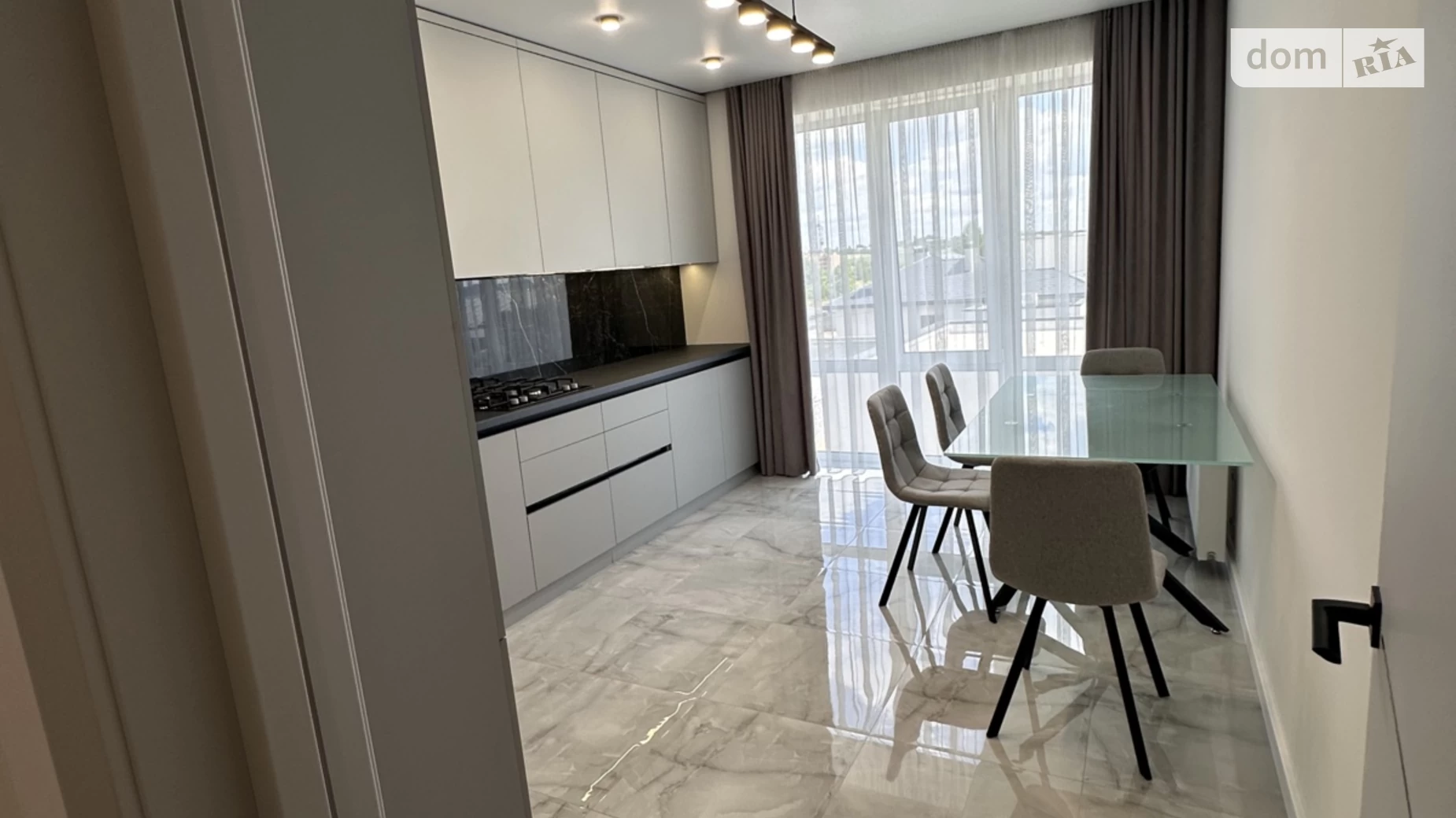 Продается 1-комнатная квартира 41 кв. м в Ровно, ул. Николая Боголюбова, 3 - фото 3