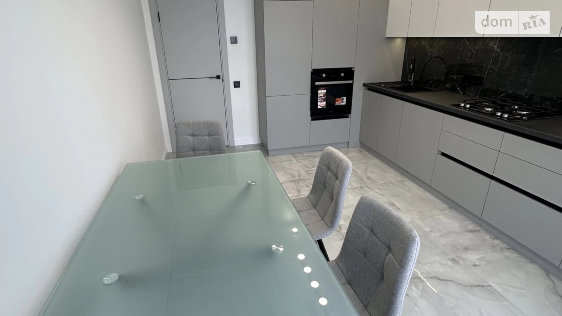 Продается 1-комнатная квартира 41 кв. м в Ровно, ул. Николая Боголюбова, 3 - фото 4